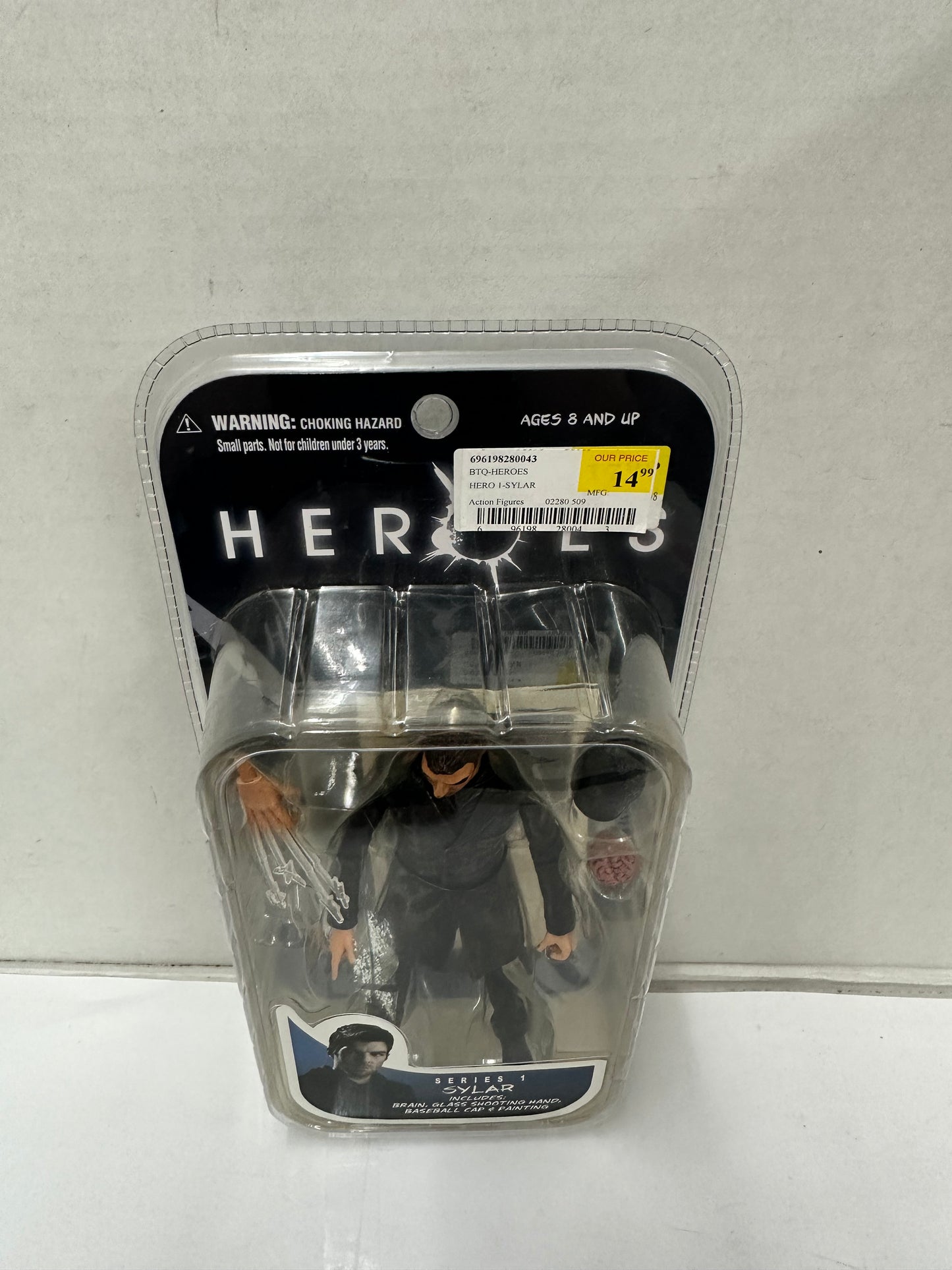 Mezco Toyz NBC Heroes Series 1 SYLAR TV Show Action Figure