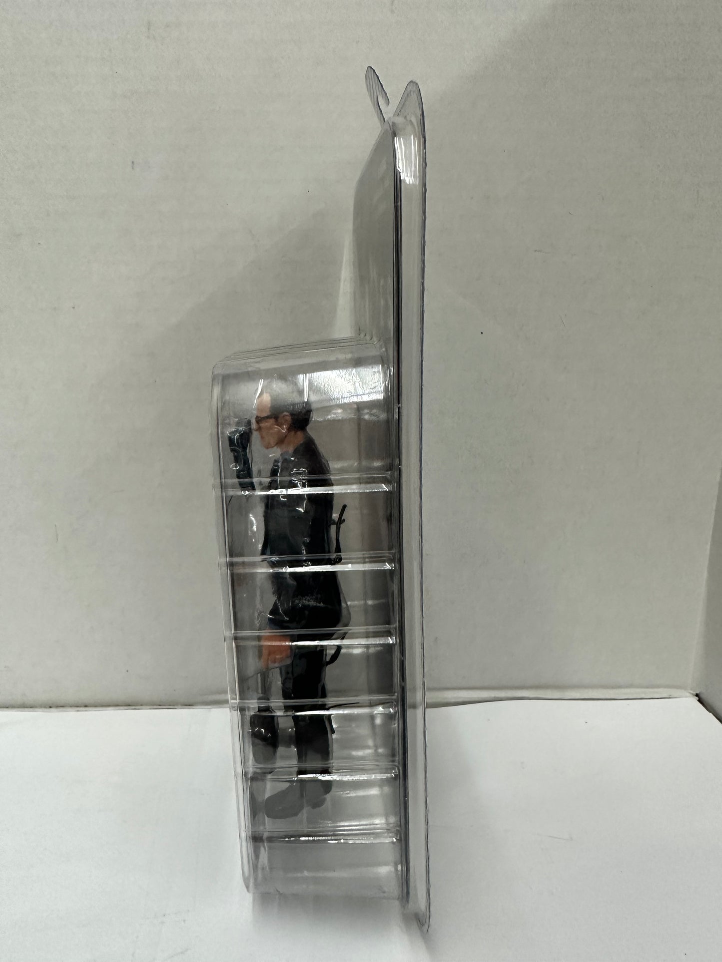 Noah Bennet Mezco Series 2 Heroes TV Series Action Figure 2007