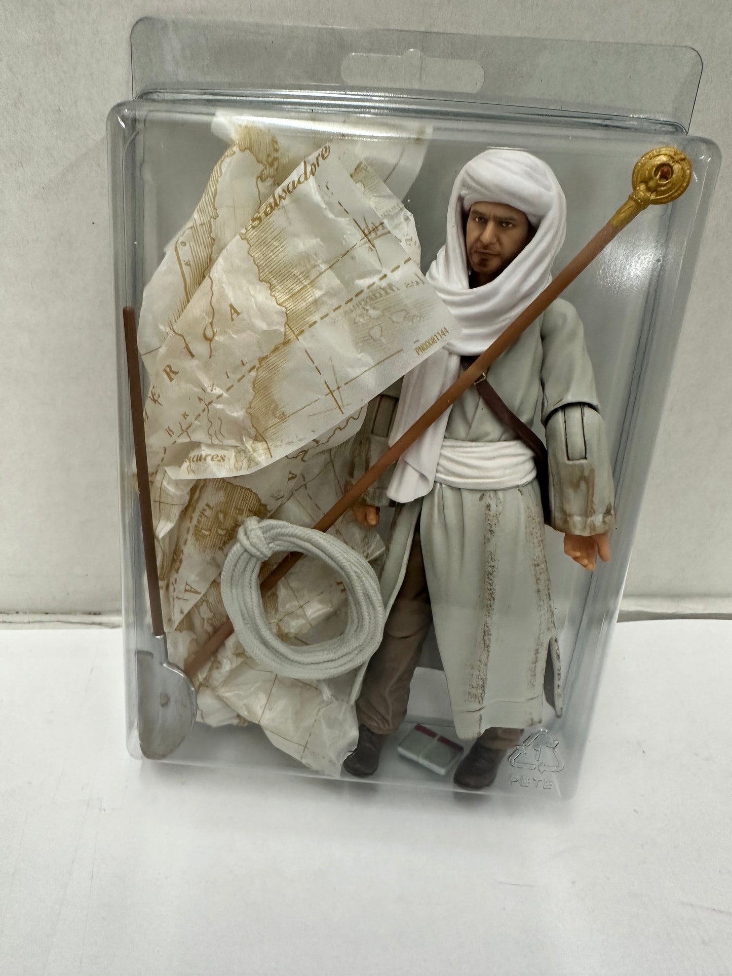 Indiana Jones Map Room Raiders of the Lost Ark Hasbro 6" Figure Open Box