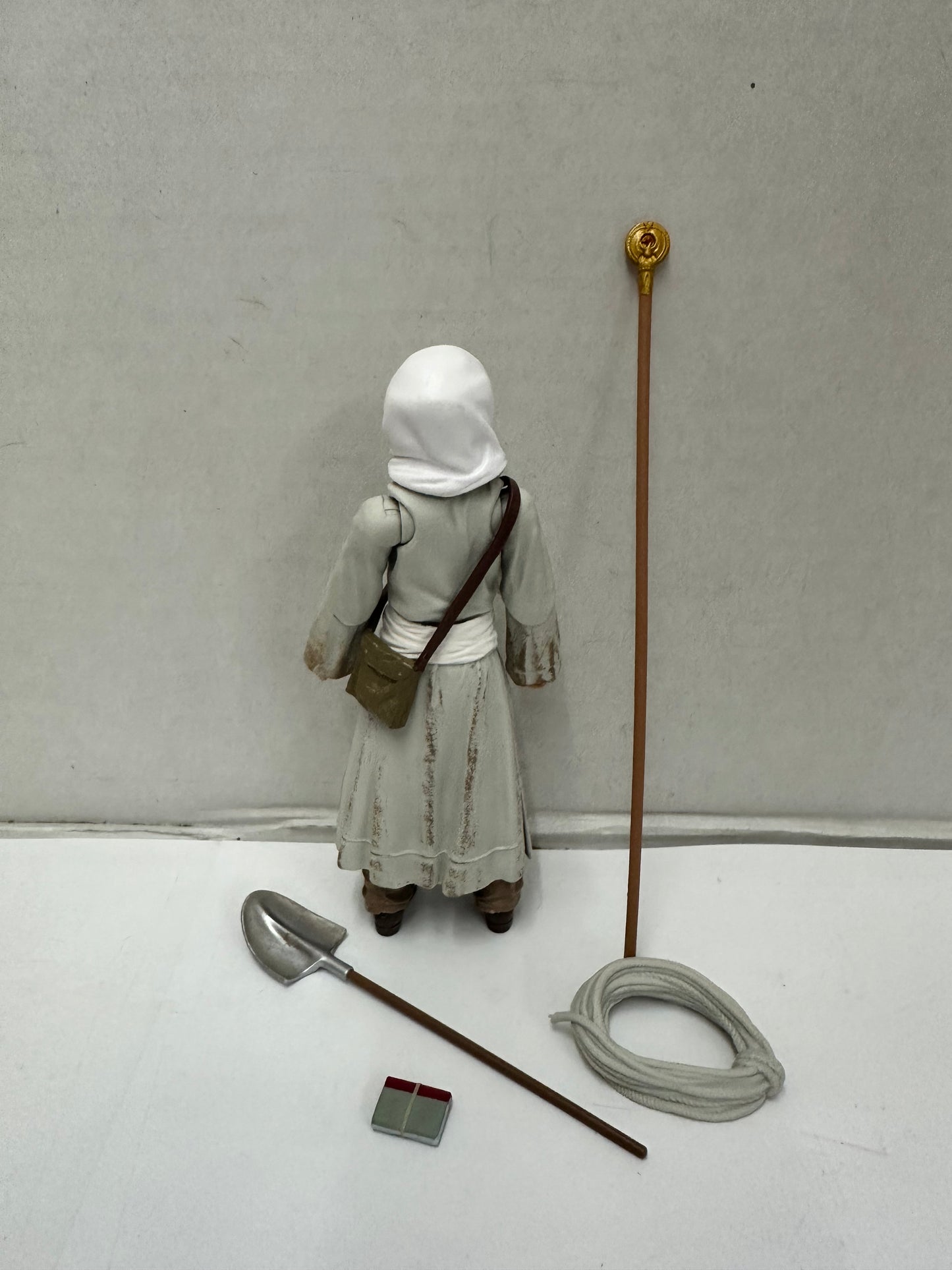 Indiana Jones Map Room Raiders of the Lost Ark Hasbro 6" Figure Open Box
