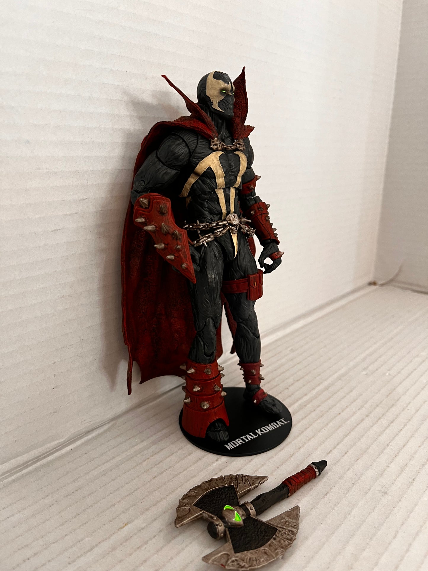 McFarlane Toys Mortal Kombat 2 SPAWN VARIANT with AXE Action Figure
