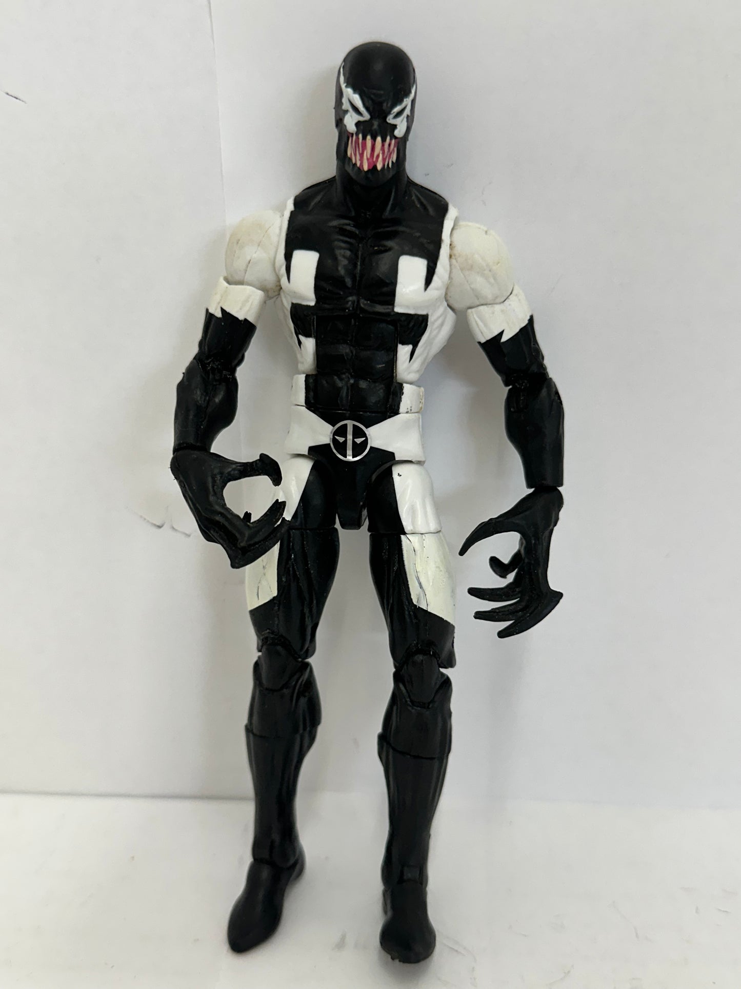 Marvel Legends Deadpool 6" Action Figure Back in Black Hasbro Loose Symbiote