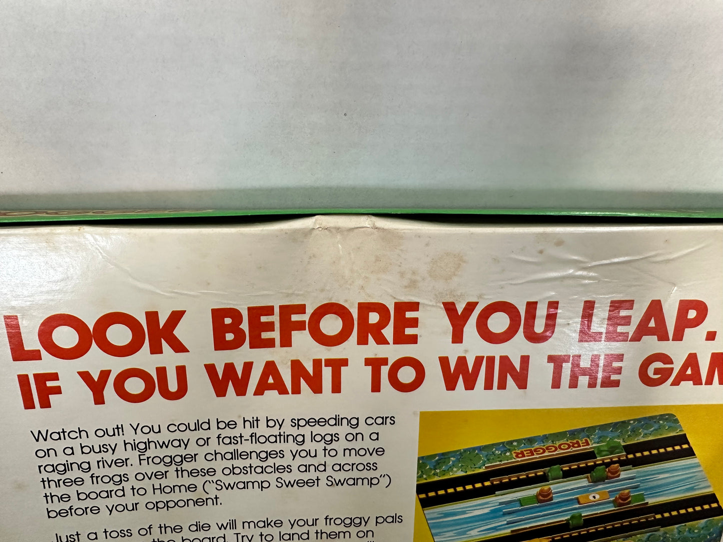 VINTAGE COMPLETE 1981 Milton Bradley Frogger Board Game Based On The Arcade Game