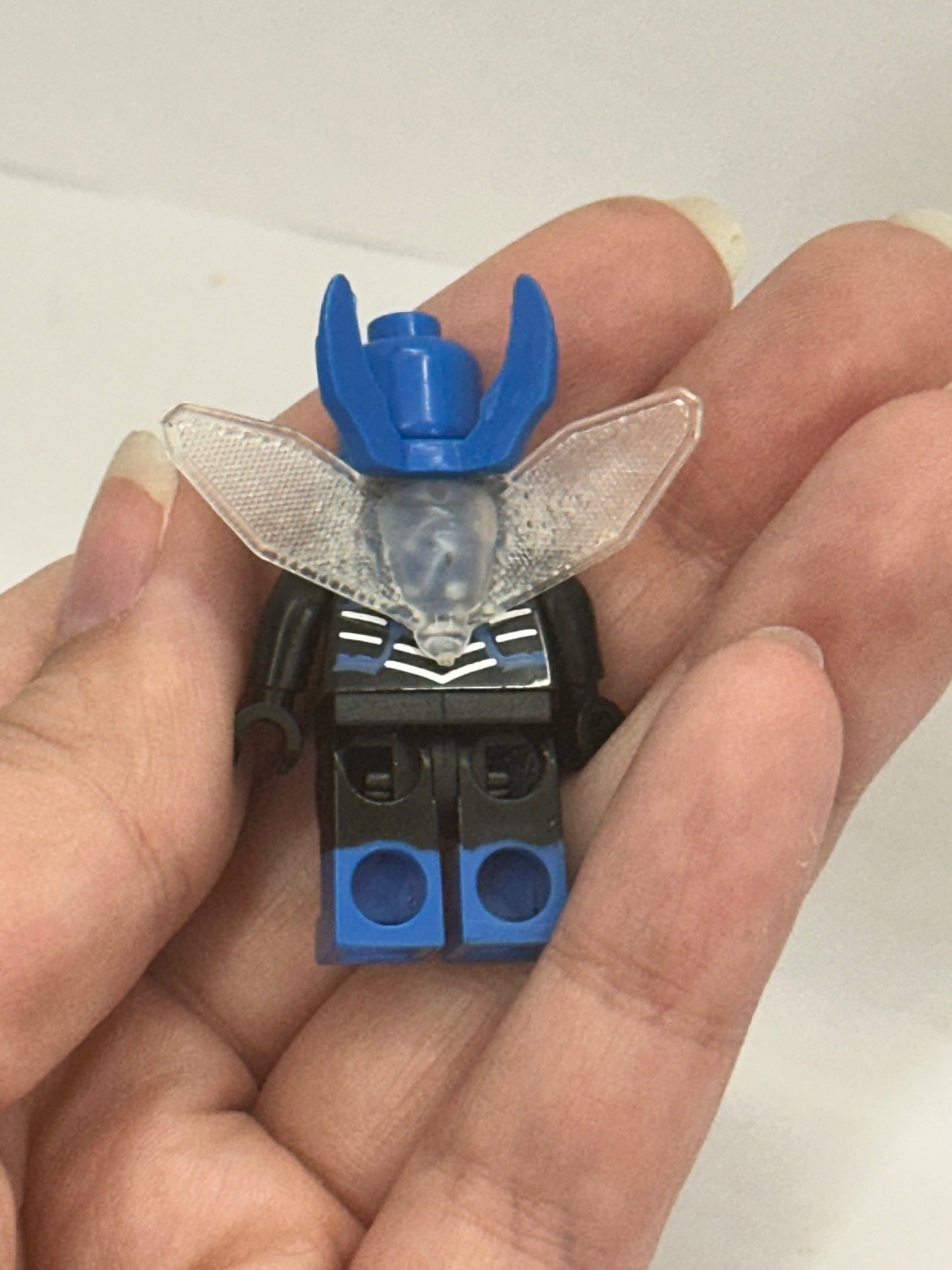 LEGO Super Heroes: Batman II: Blue Beetle Minifigure sh278 DC 76054