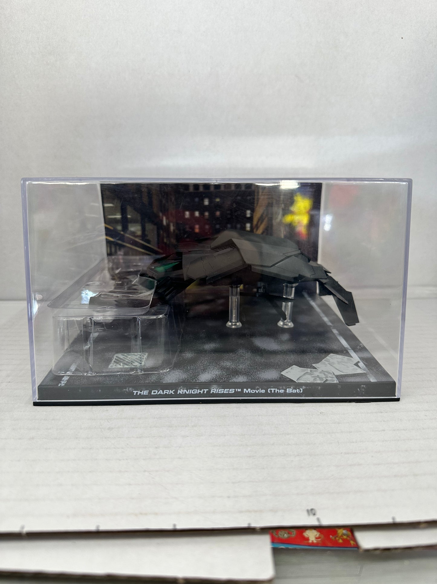 Eaglemoss Batman Automobilia The Bat from Dark Knight Rises Movie