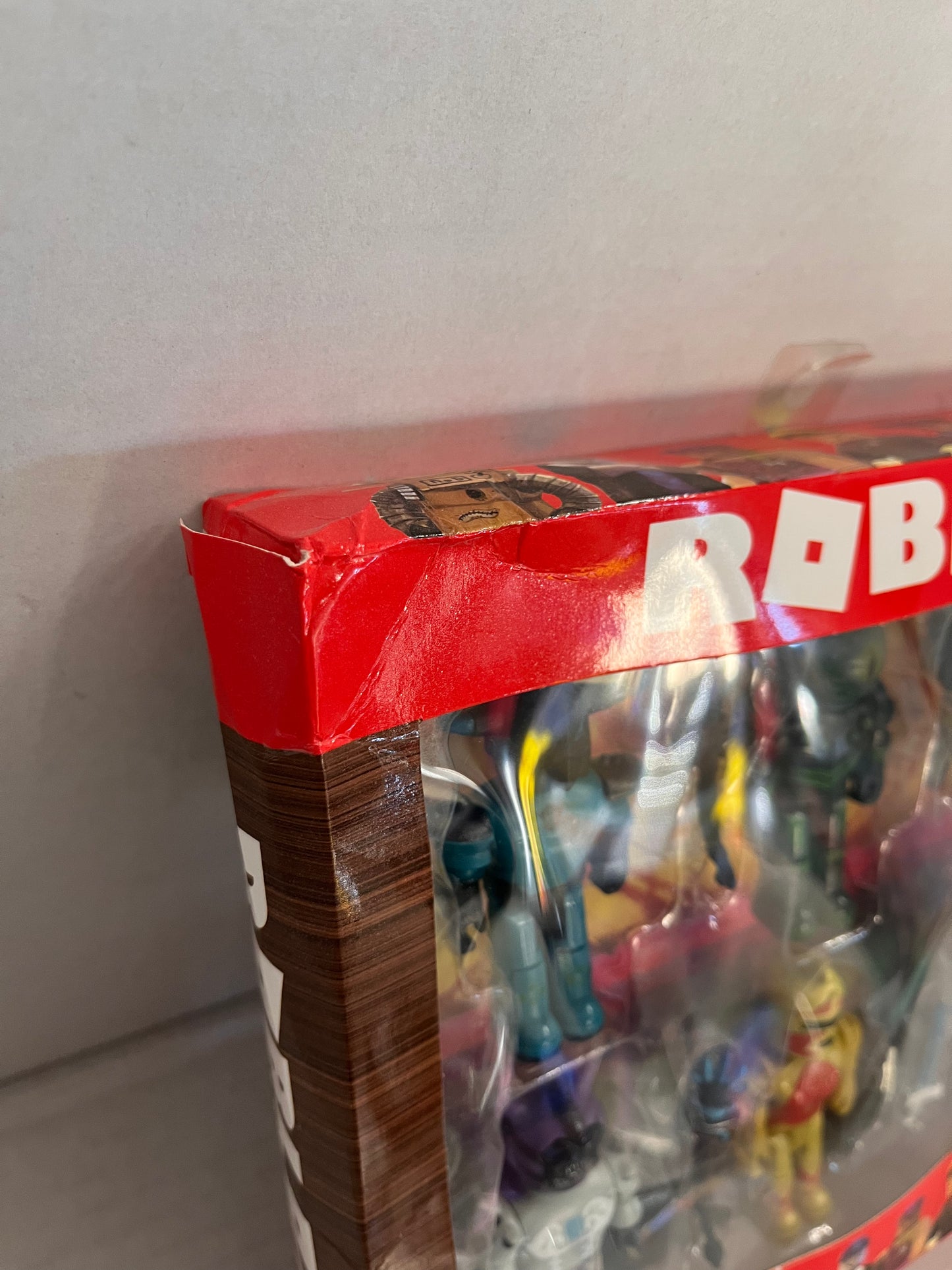 Roblox Champions Of Roblox Figures Sealed Box Some Damage