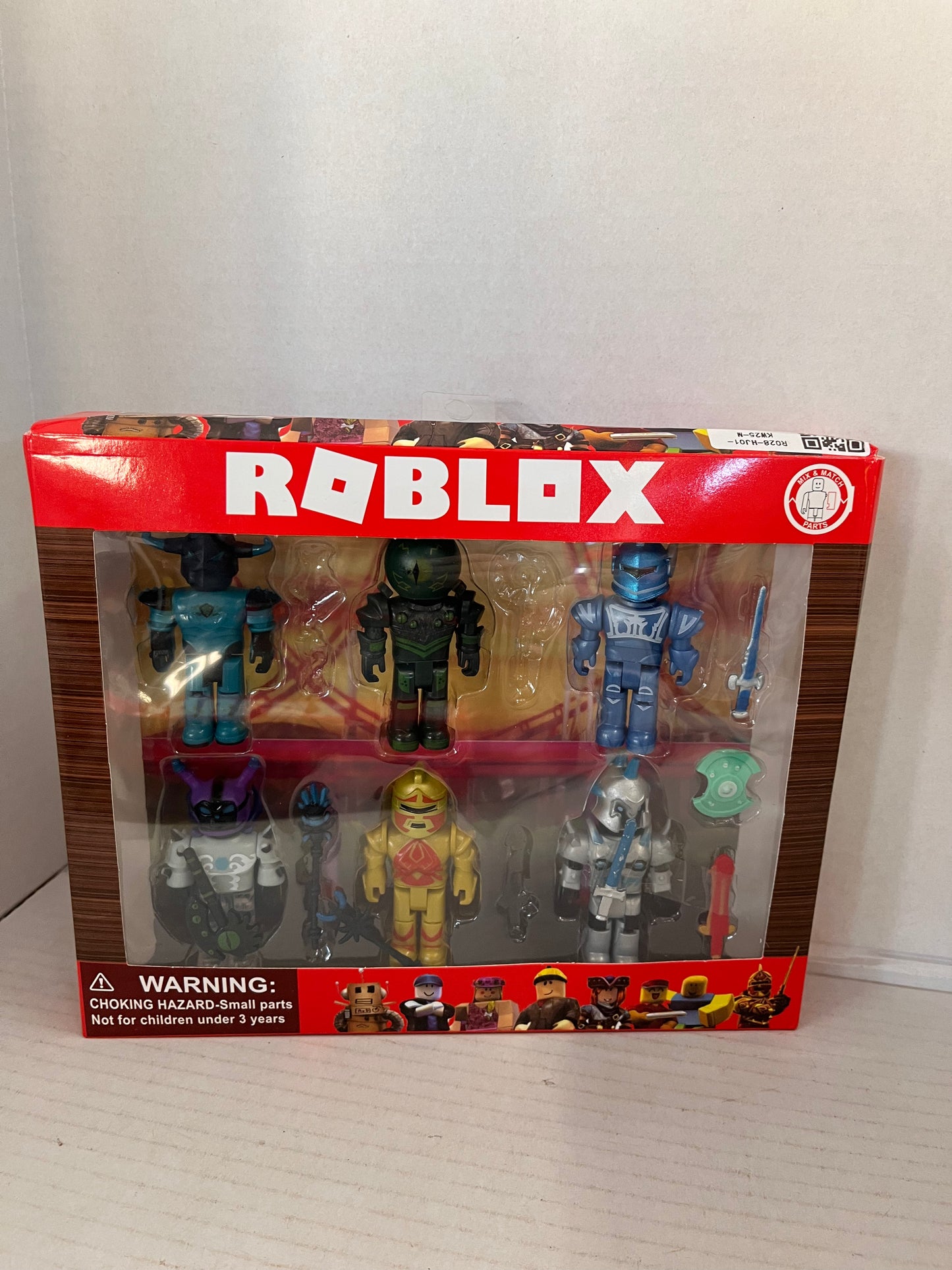 Roblox Champions Of Roblox Figures Sealed Box Some Damage