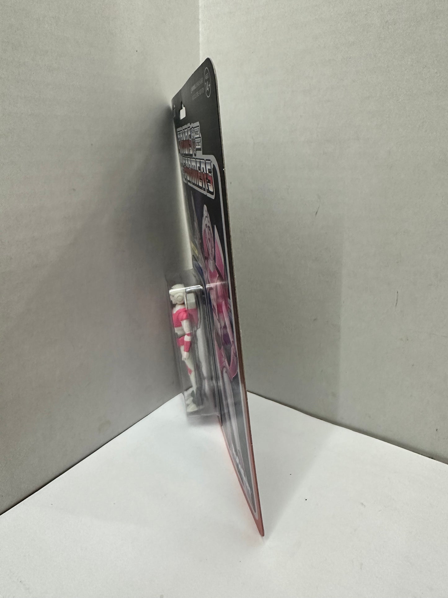 Arcee Transformers Super 7 Reaction Figure