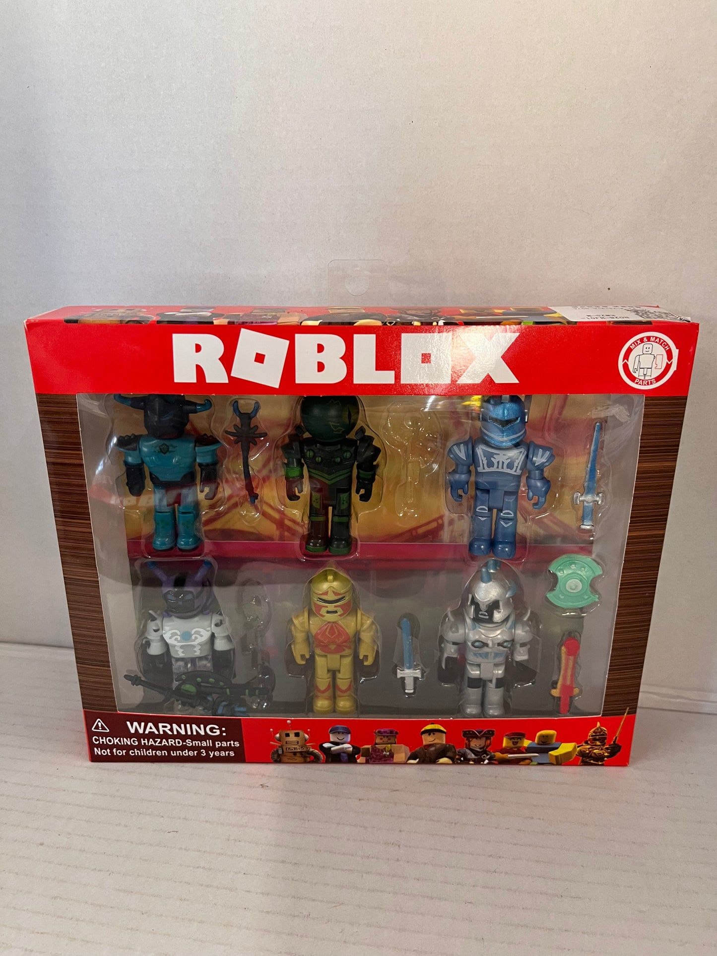 Roblox Champions Of Roblox Figures Sealed Box Some Damage