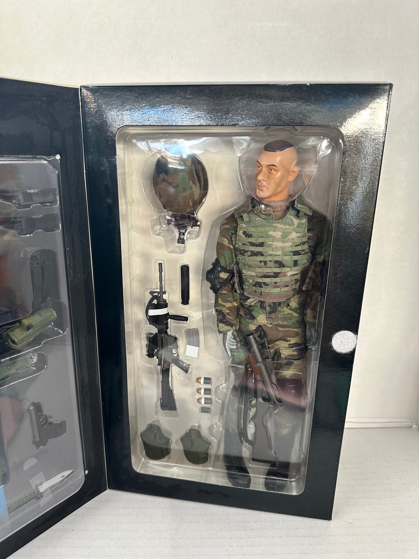 Dragon Ranger Lead The Way 75th NCO Sniper Phil 1/6 Action Figure 12" 70057