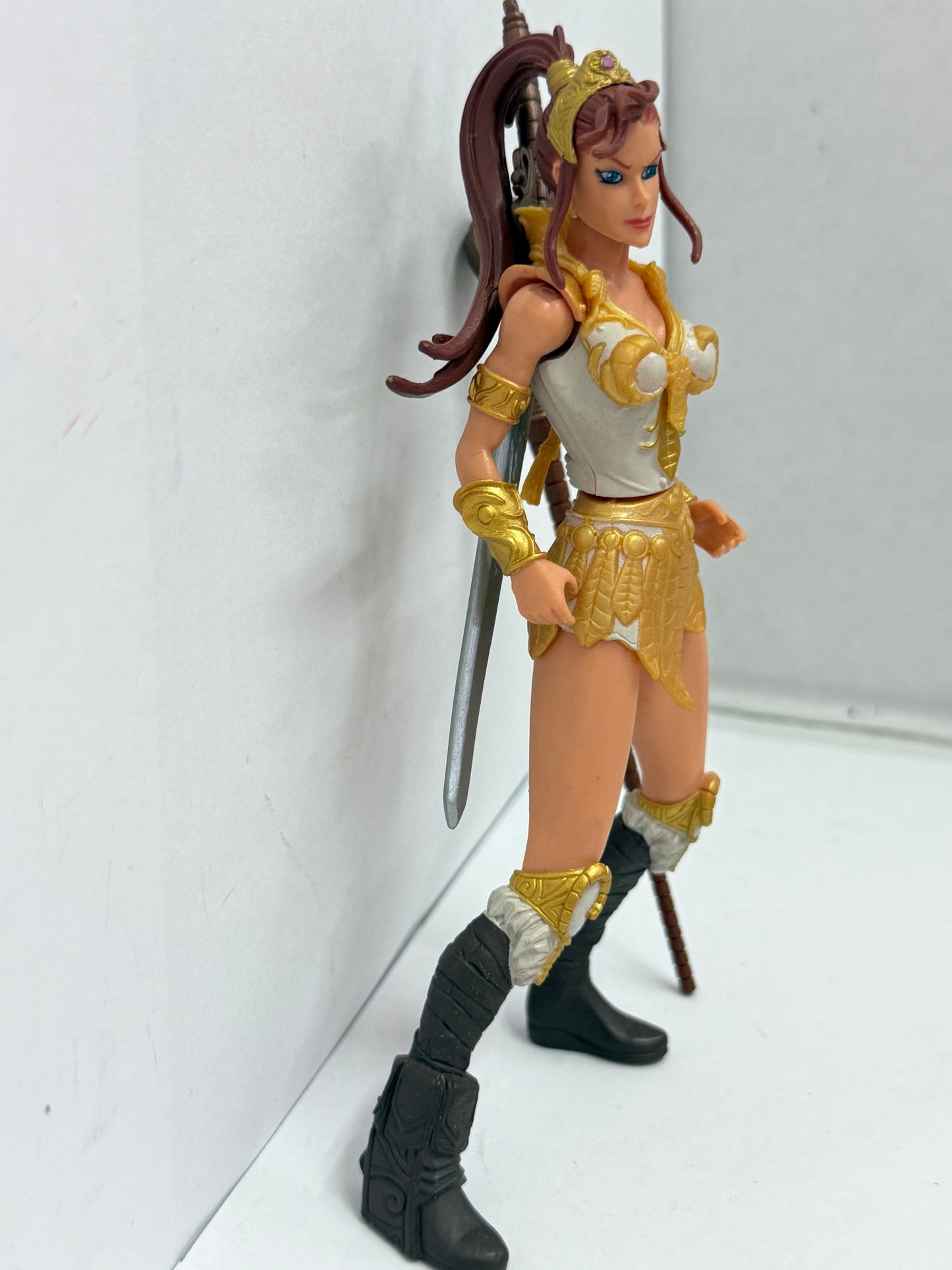 MOTU Teela 200x He-Man Masters Of The Universe Mattel Action Figure W/ Weapons