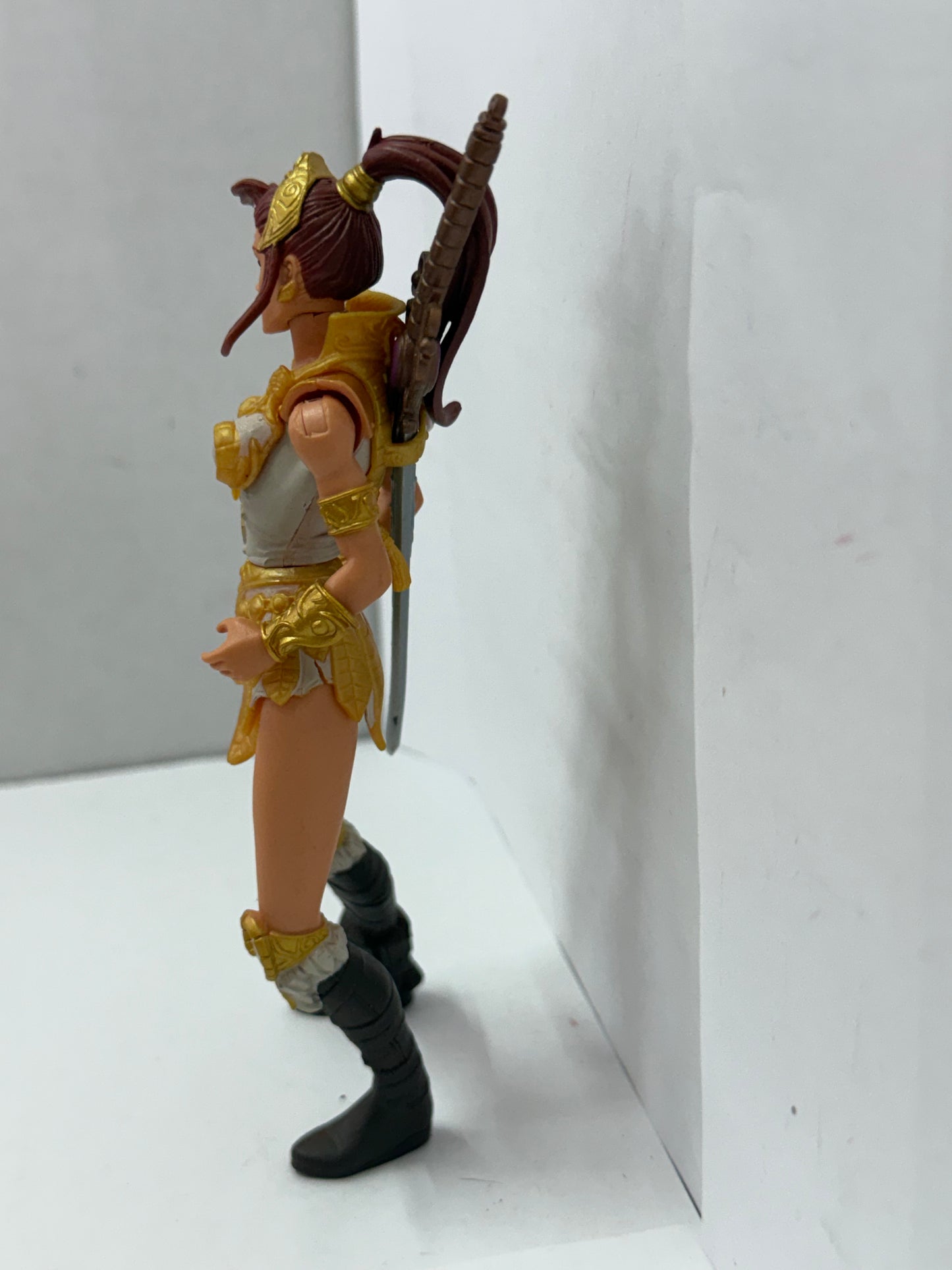 MOTU Teela 200x He-Man Masters Of The Universe Mattel Action Figure W/ Weapons