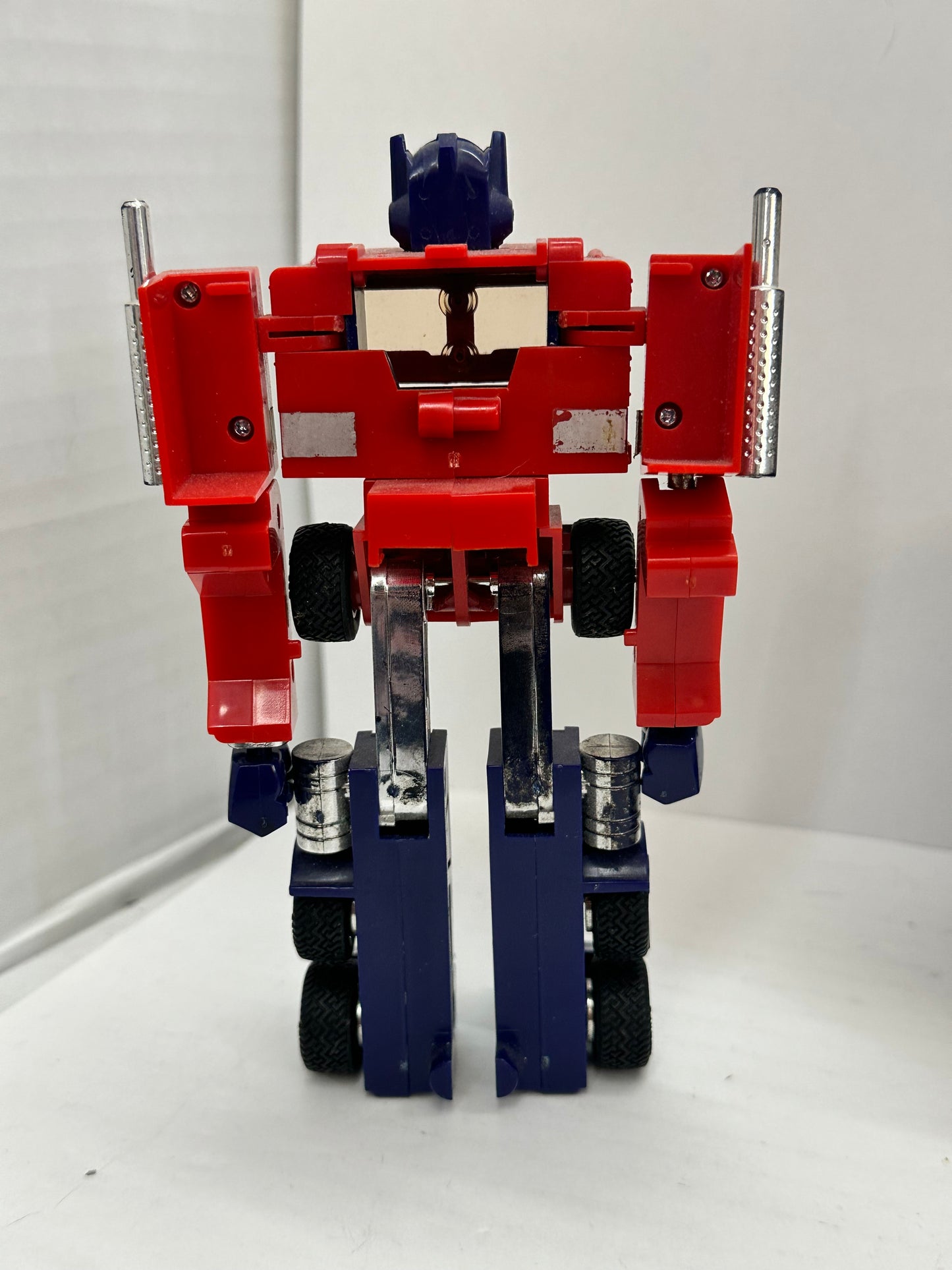 Optimus Prime 100% Complete Vintage 1985 G1 Transformer Hasbro Action Figure