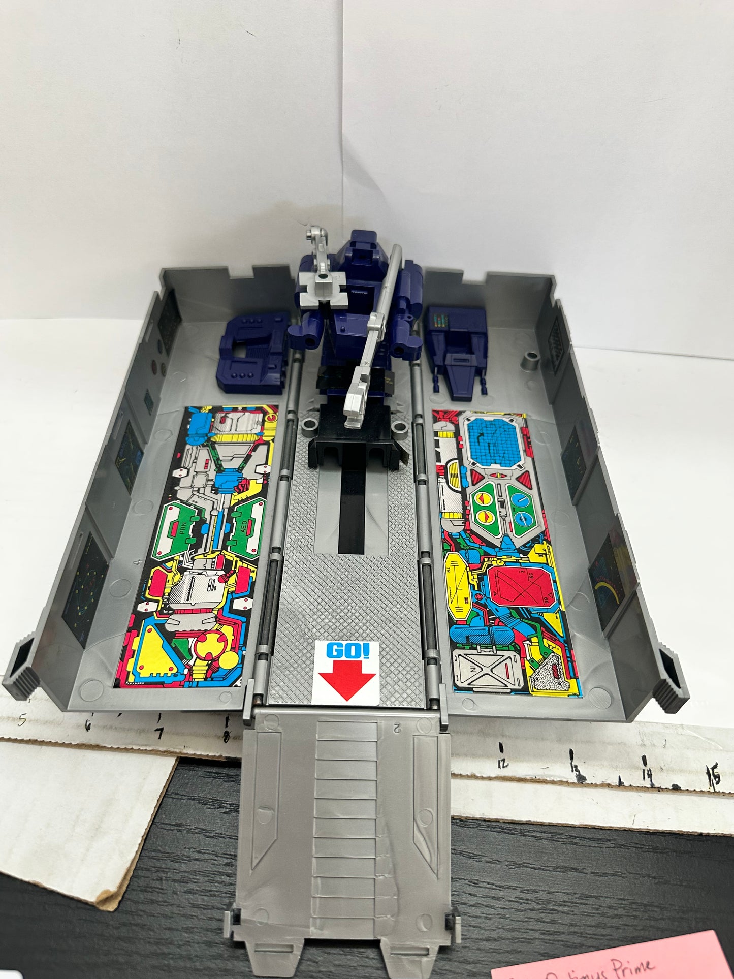 Optimus Prime 100% Complete Vintage 1985 G1 Transformer Hasbro Action Figure