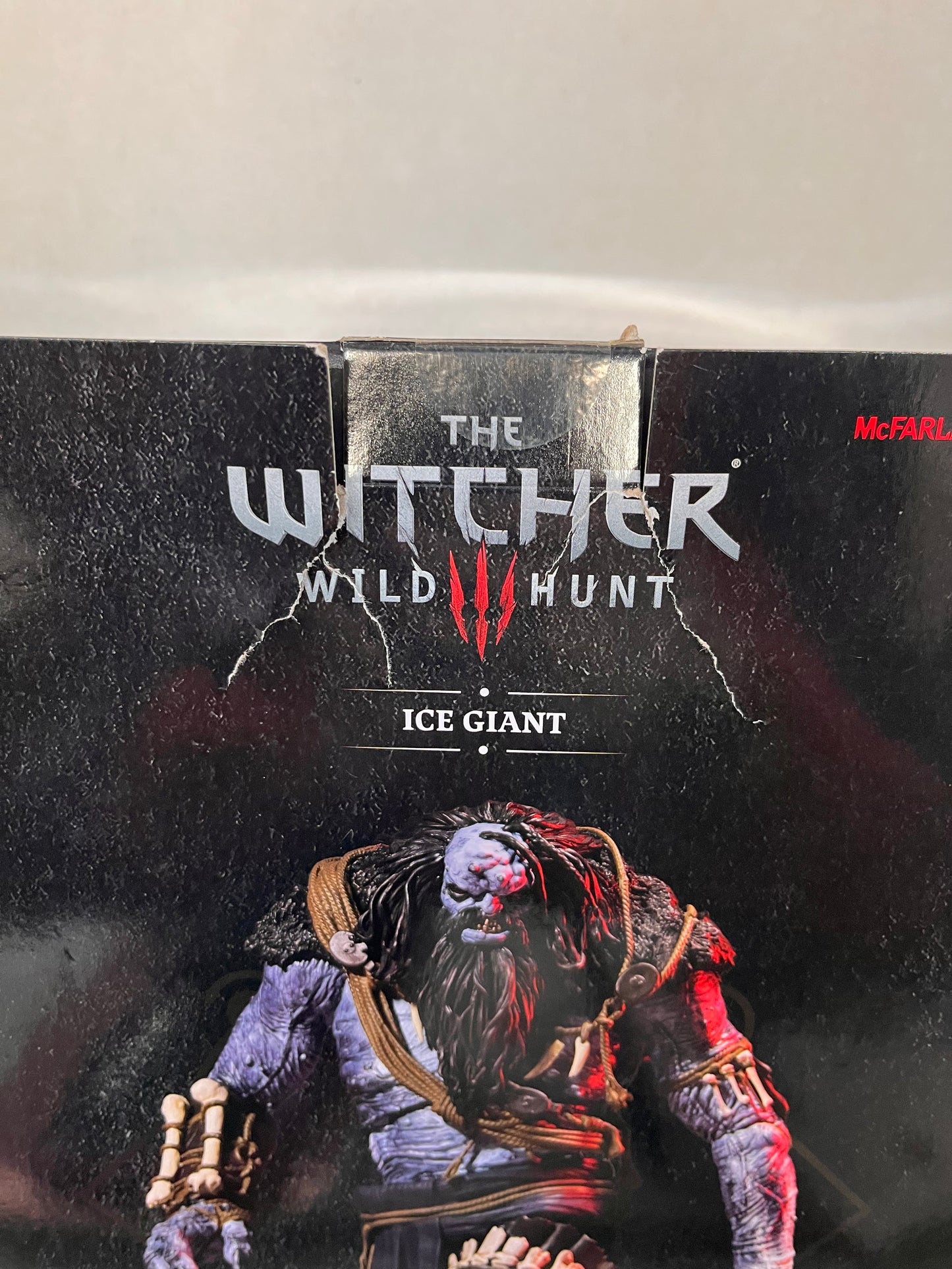 The Witcher 3 Wild Hunt Ice Giant Myrhyff of Undvik Mega Figure I McFarlane Toys