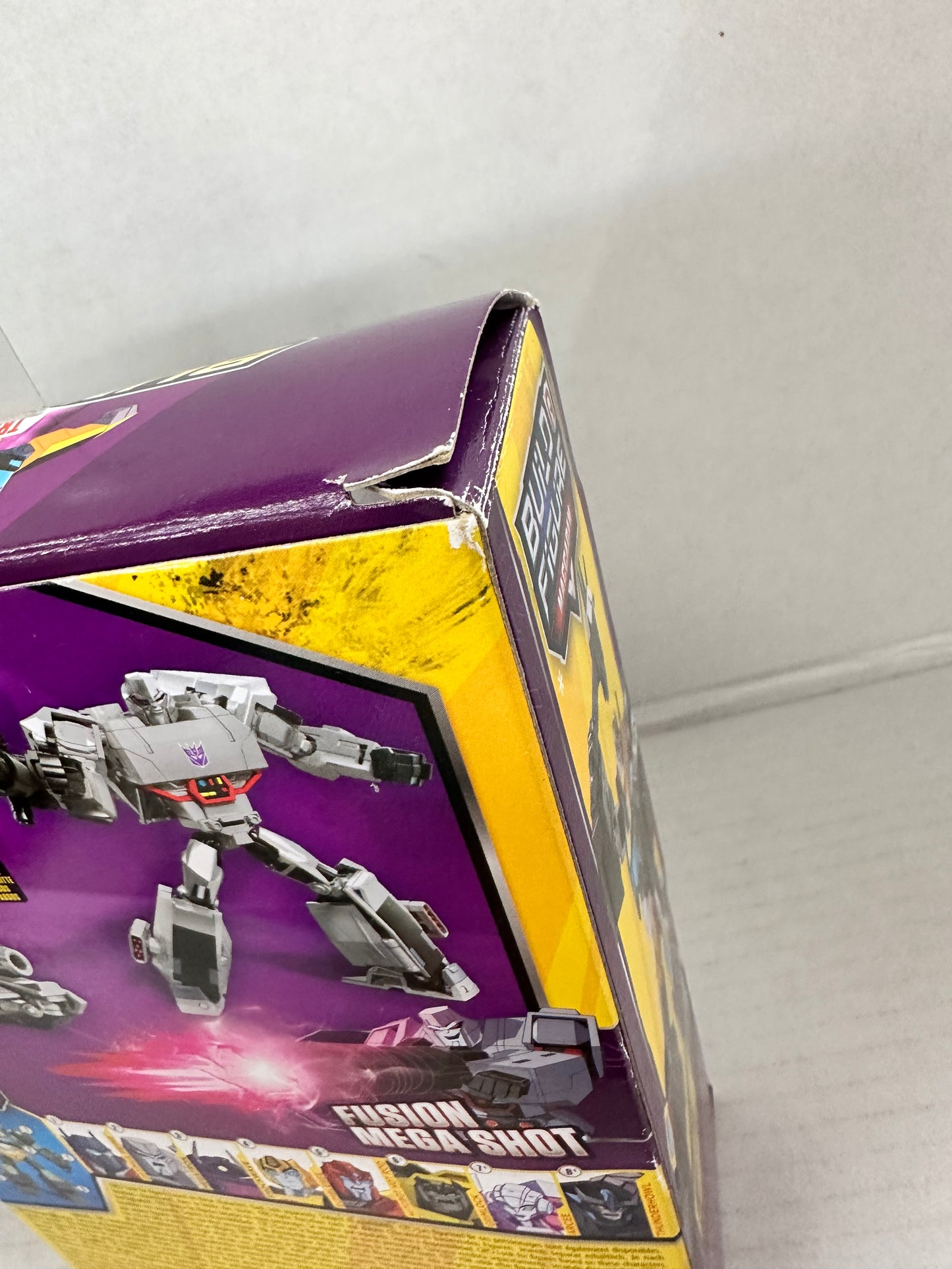 Hasbro Transformers: Megatron - Bumblebee Cyberverse Adventures