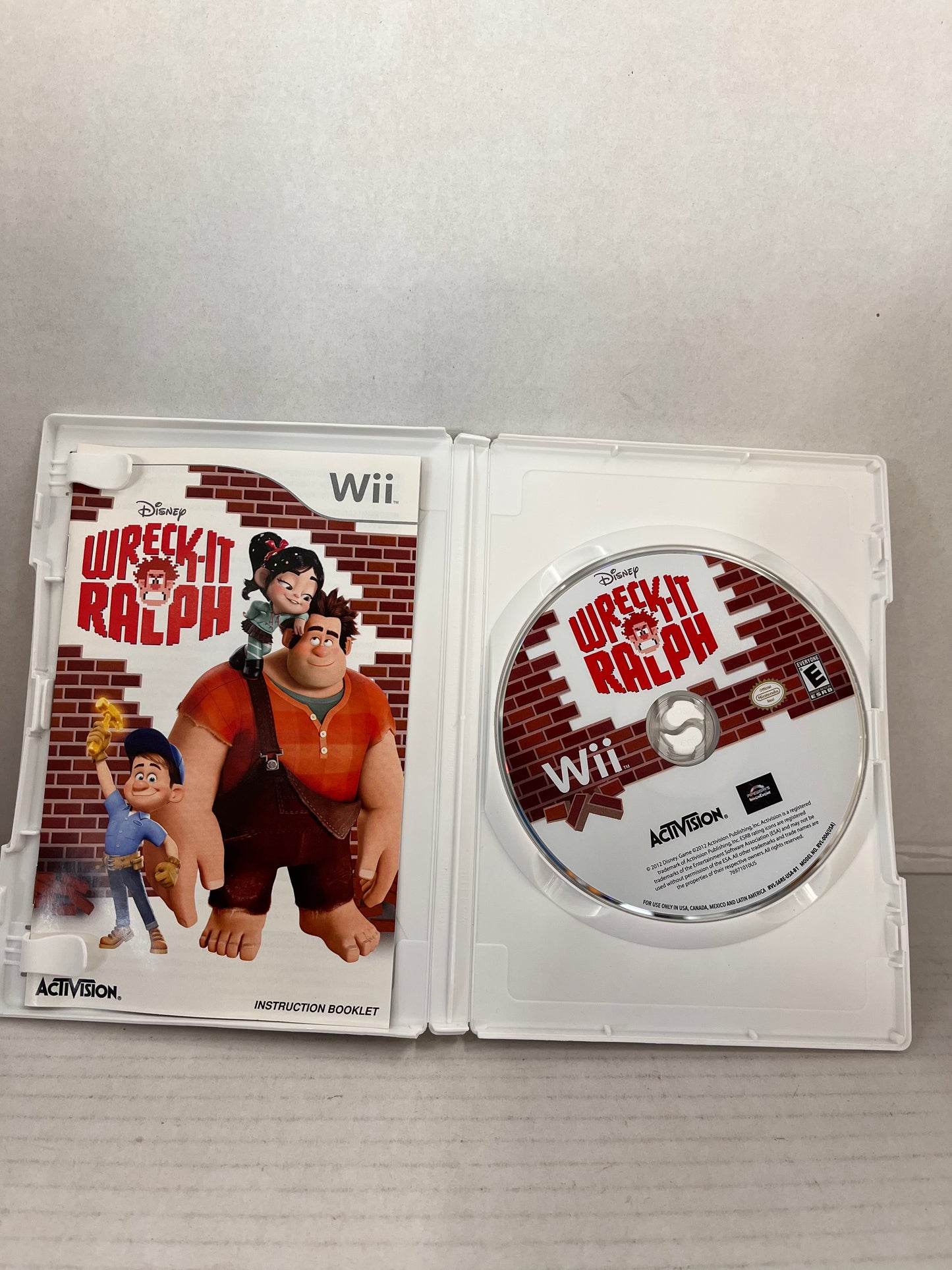 Disney Wreck-It Ralph Nintendo Wii 2012 CIB Complete With Manual