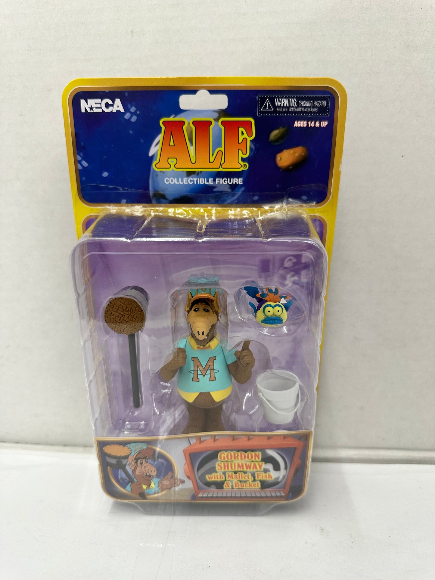 NECA ALF Gordon Shumway Ultimate Action Figure w/ Mallet, Fish & Bucket