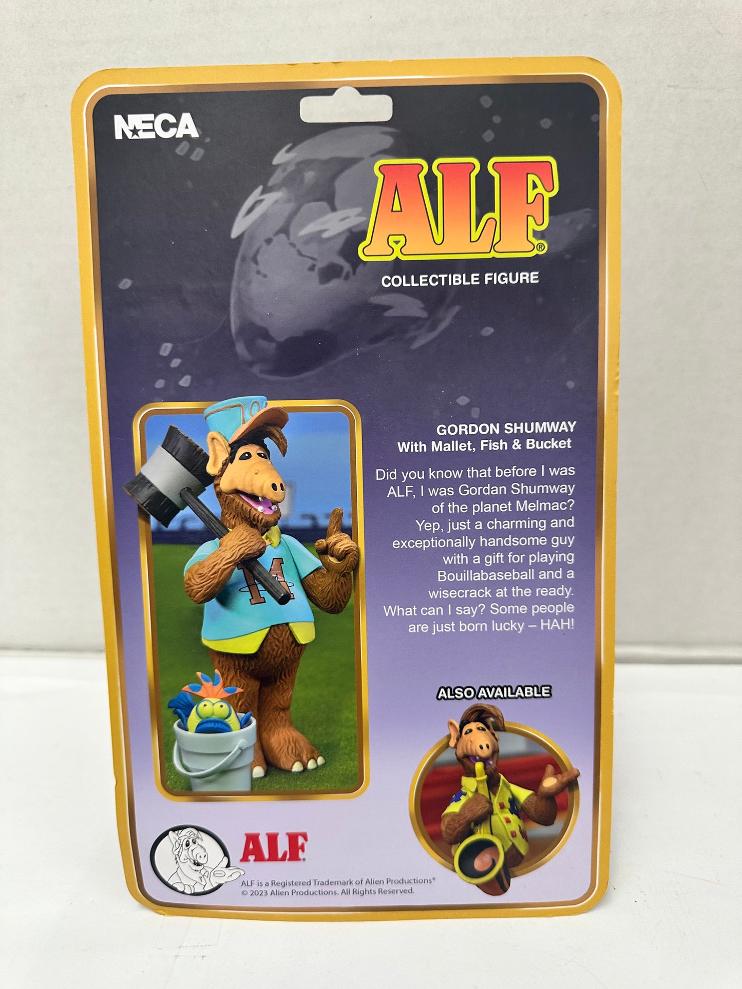 NECA ALF Gordon Shumway Ultimate Action Figure w/ Mallet, Fish & Bucket