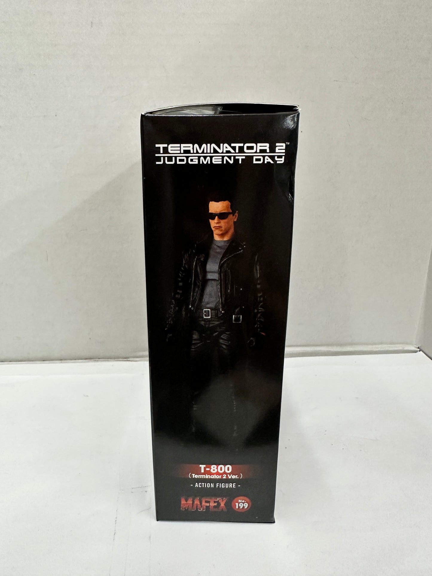 Medicom Toy Mafex No.199 T-800 T2 Ver. Terminator 2 : Judgment Day Figure