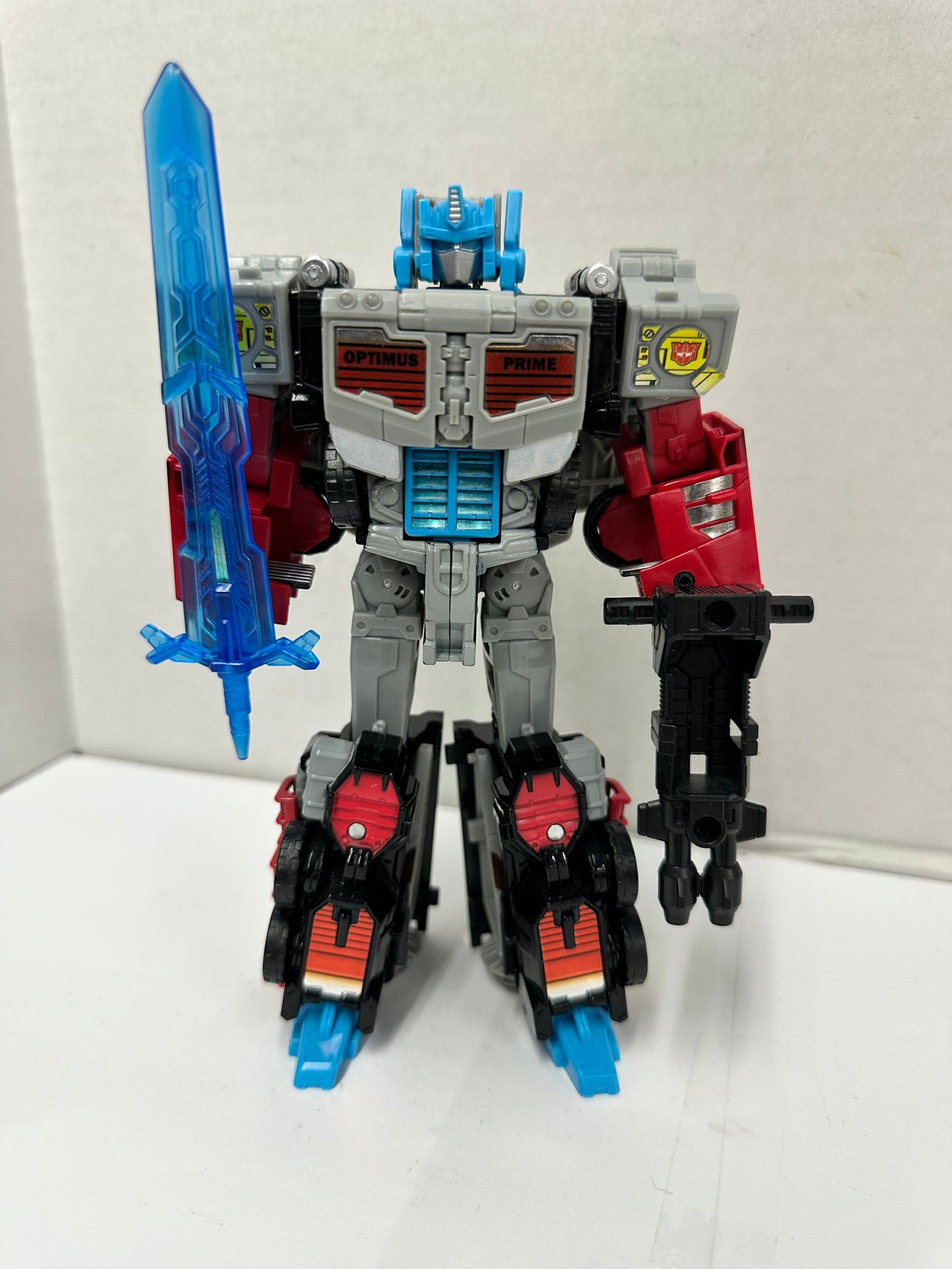 Transformers Laser Prime Titans Return Chaos On Velocitron Complete Action Fig