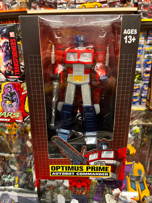 Transformers Optimus Prime 9 in Action Figure sealed new