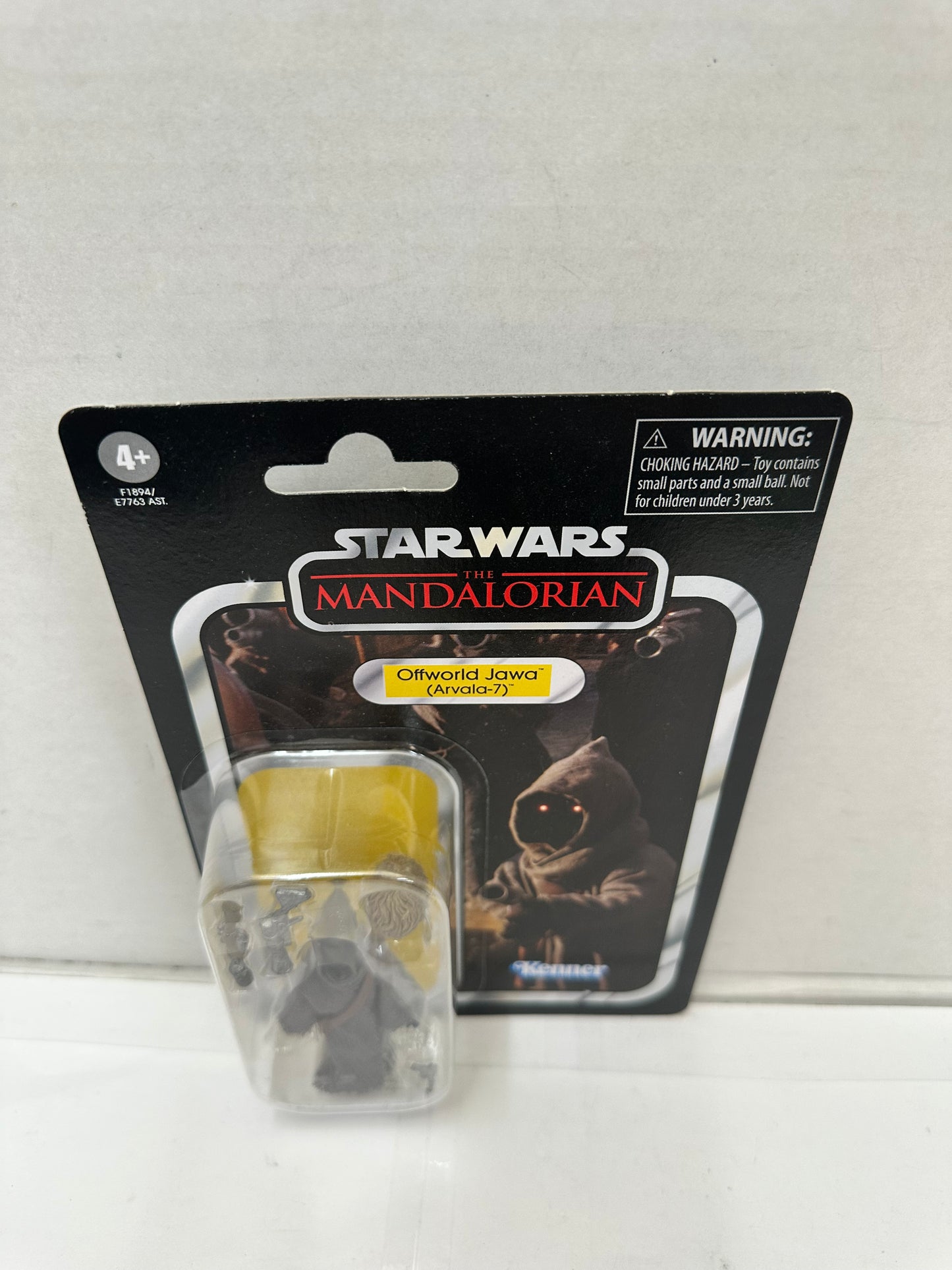 Star Wars Vintage Collection - The Mandalorian Offworld Jawa  Action Figure
