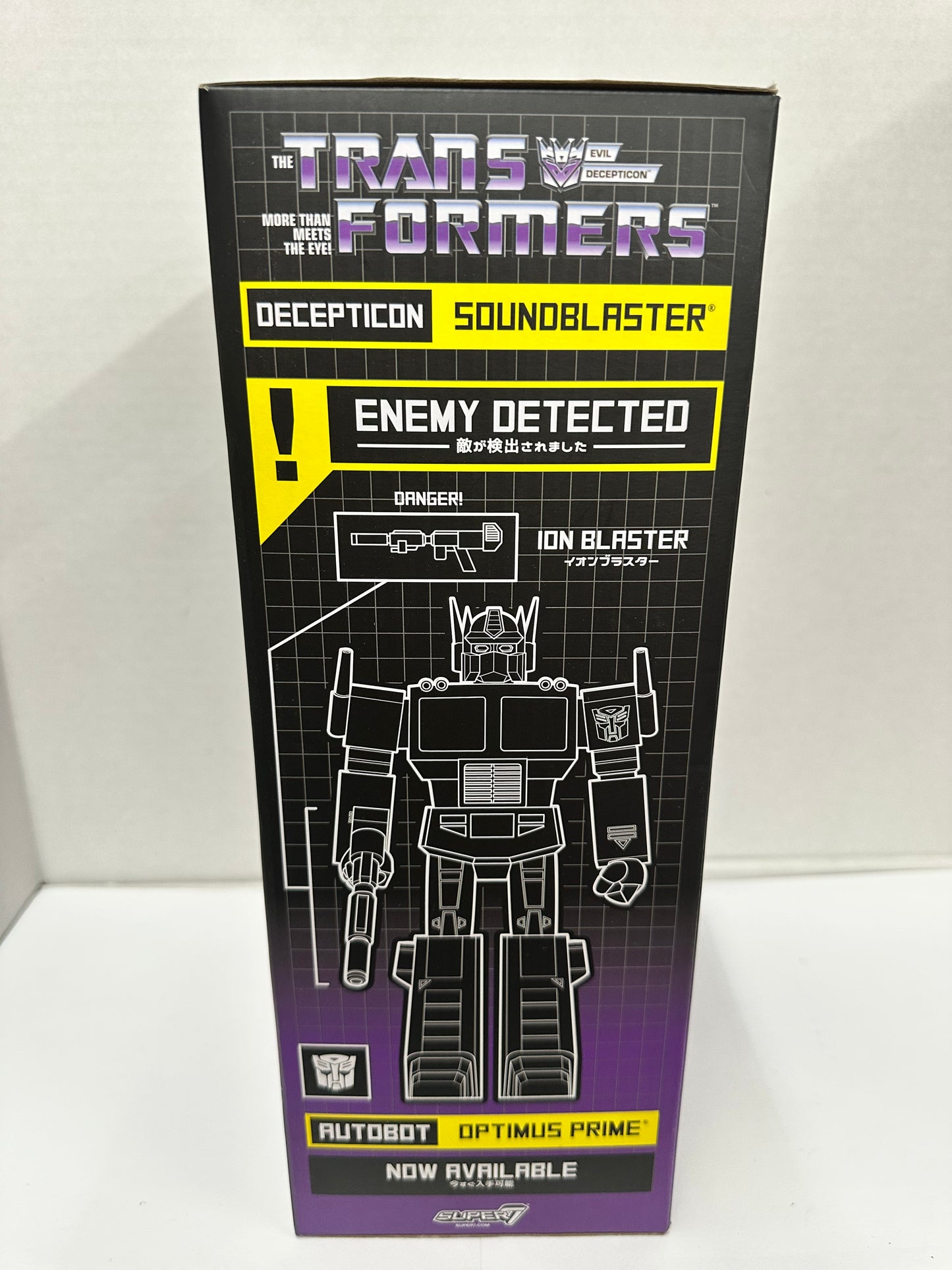 Super7 Transformers Super Cyborg Soundwave Soundblaster