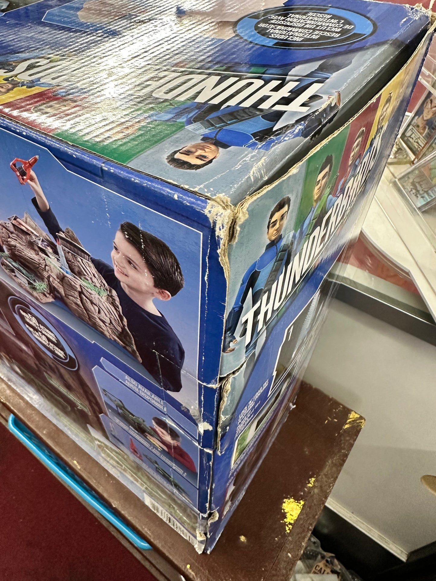 Vivid Toys Thunderbirds Are Go Interactive giant TRACY ISLAND PLAYSET