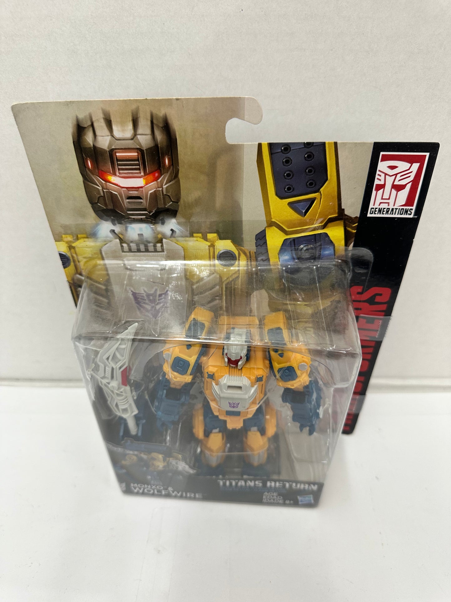 Transformers Generations: Monxo & Wolfwire