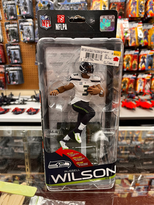 McFarlane 2014 Russell Wilson Quarterback Seattle  Seahawks NFL series 35 NIB