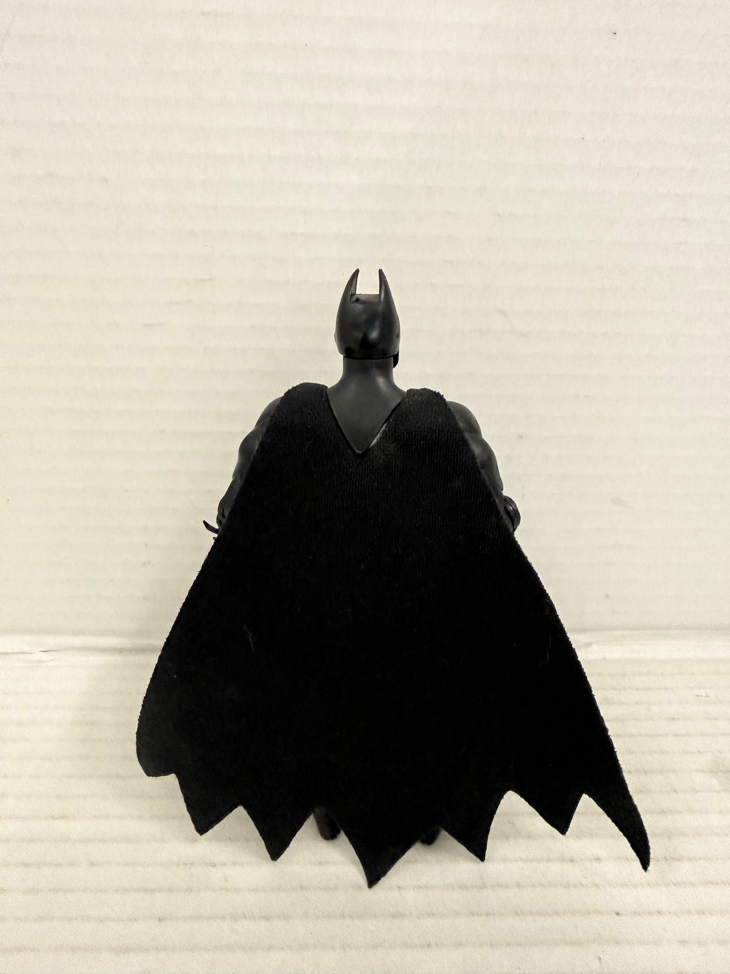 Mattel Batman Begins Battle Gear Batman 2005 5.5" Adjustable Action Figure Loose