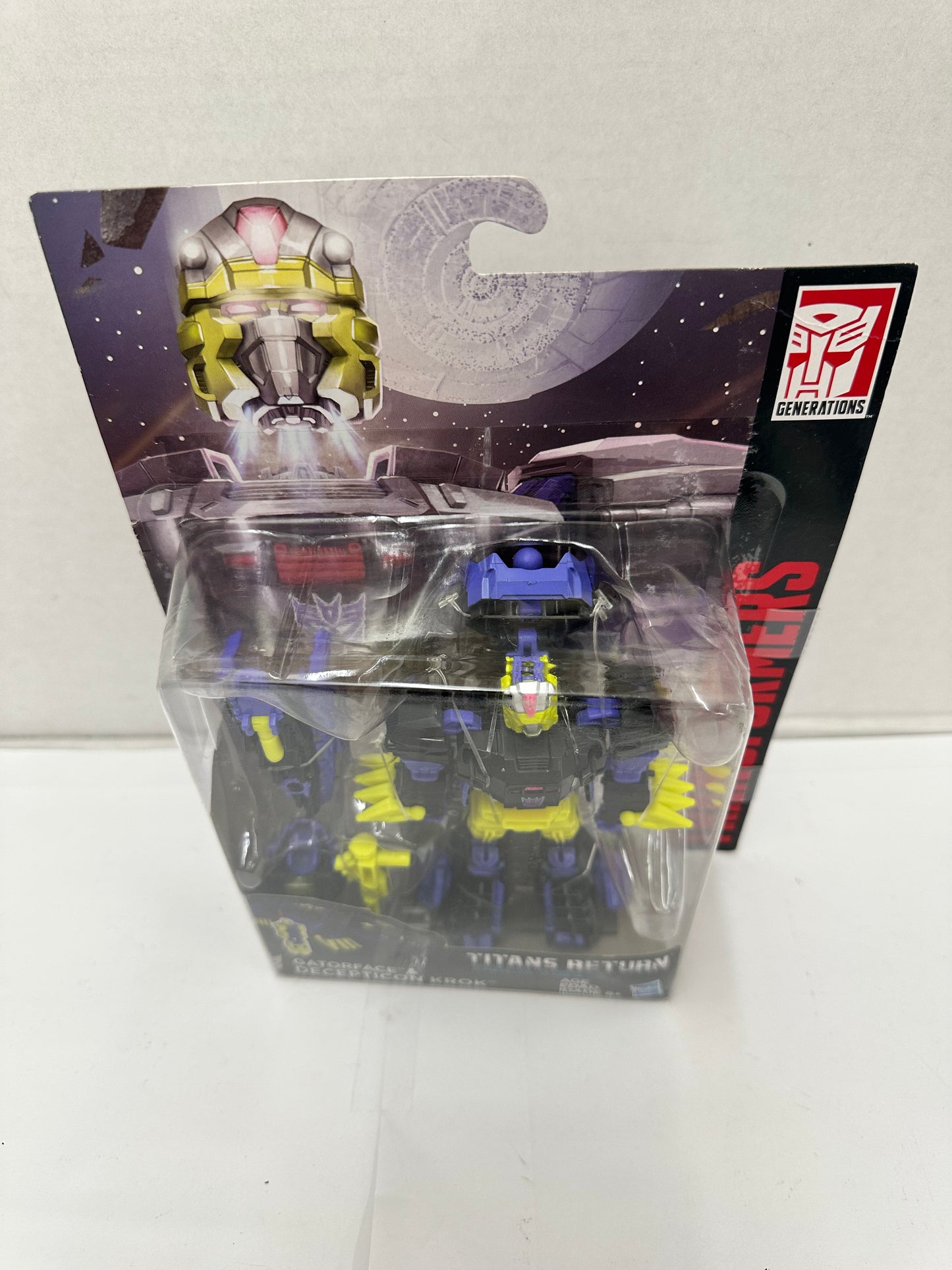 Krok and Gatorface Deluxe Class Transformers Generations Titans Return