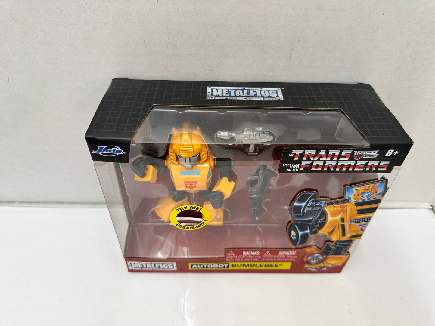 Jada Toys - 4 Transformers - G1 Bumblebee (Light Up) Figure