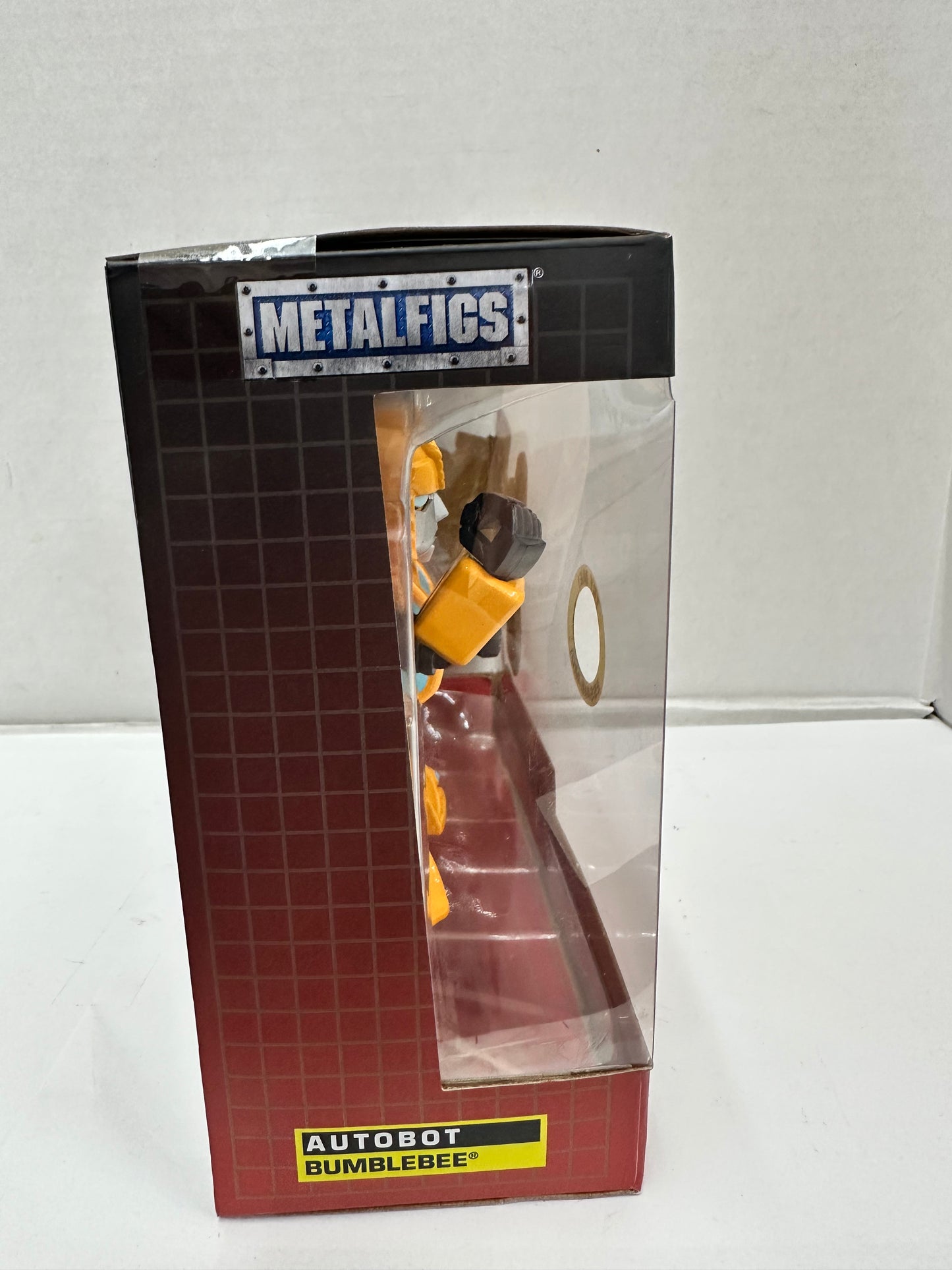 Jada Toys - 4 Transformers - G1 Bumblebee (Light Up) Figure