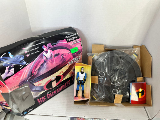 Disney / Pixar The Incredibles Blade Thrashin' Velocipod with Island Guard