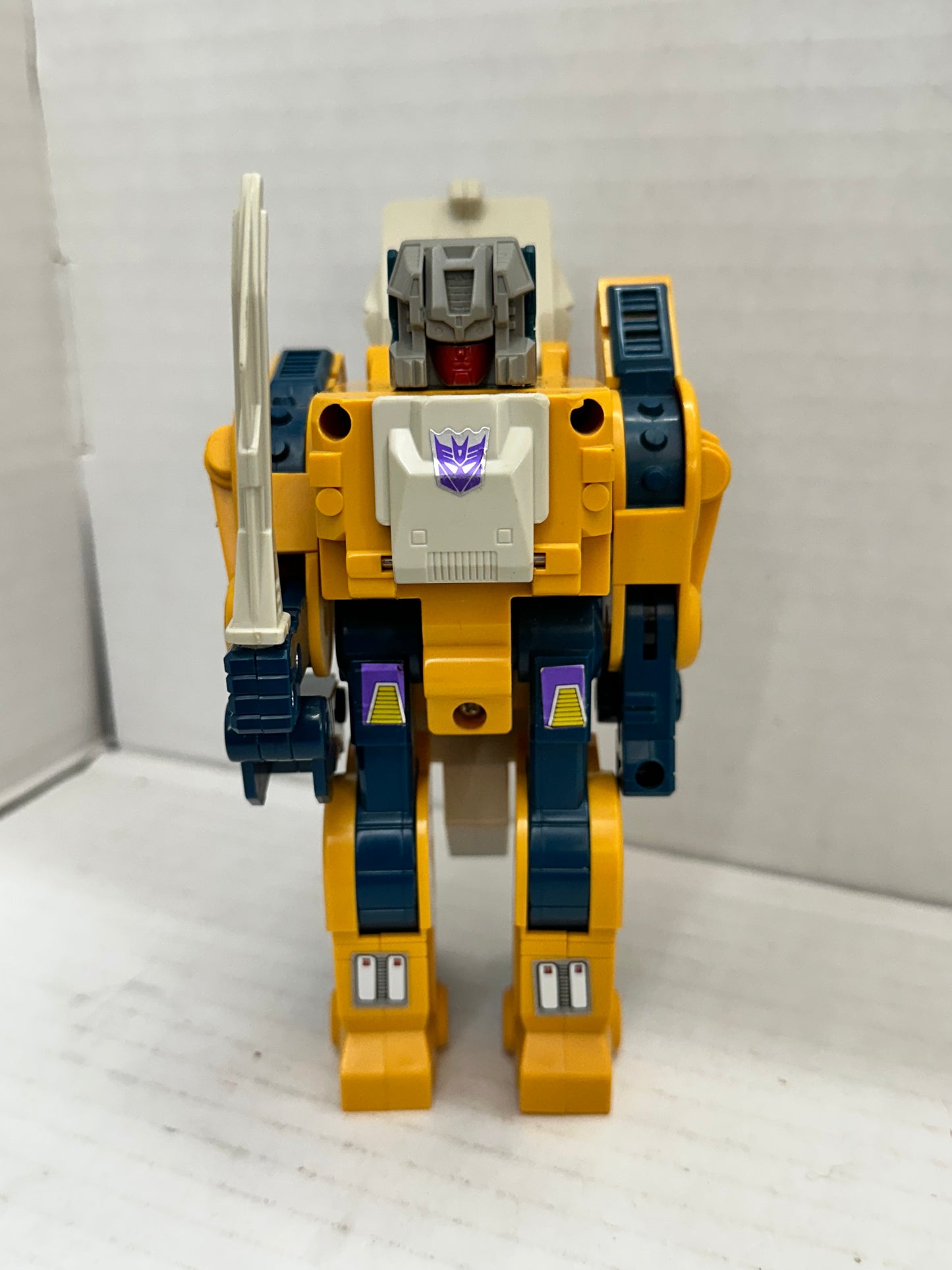 TRANSFORMERS G1 Action Figure Robot - 1987 Headmasters Weirdwolf