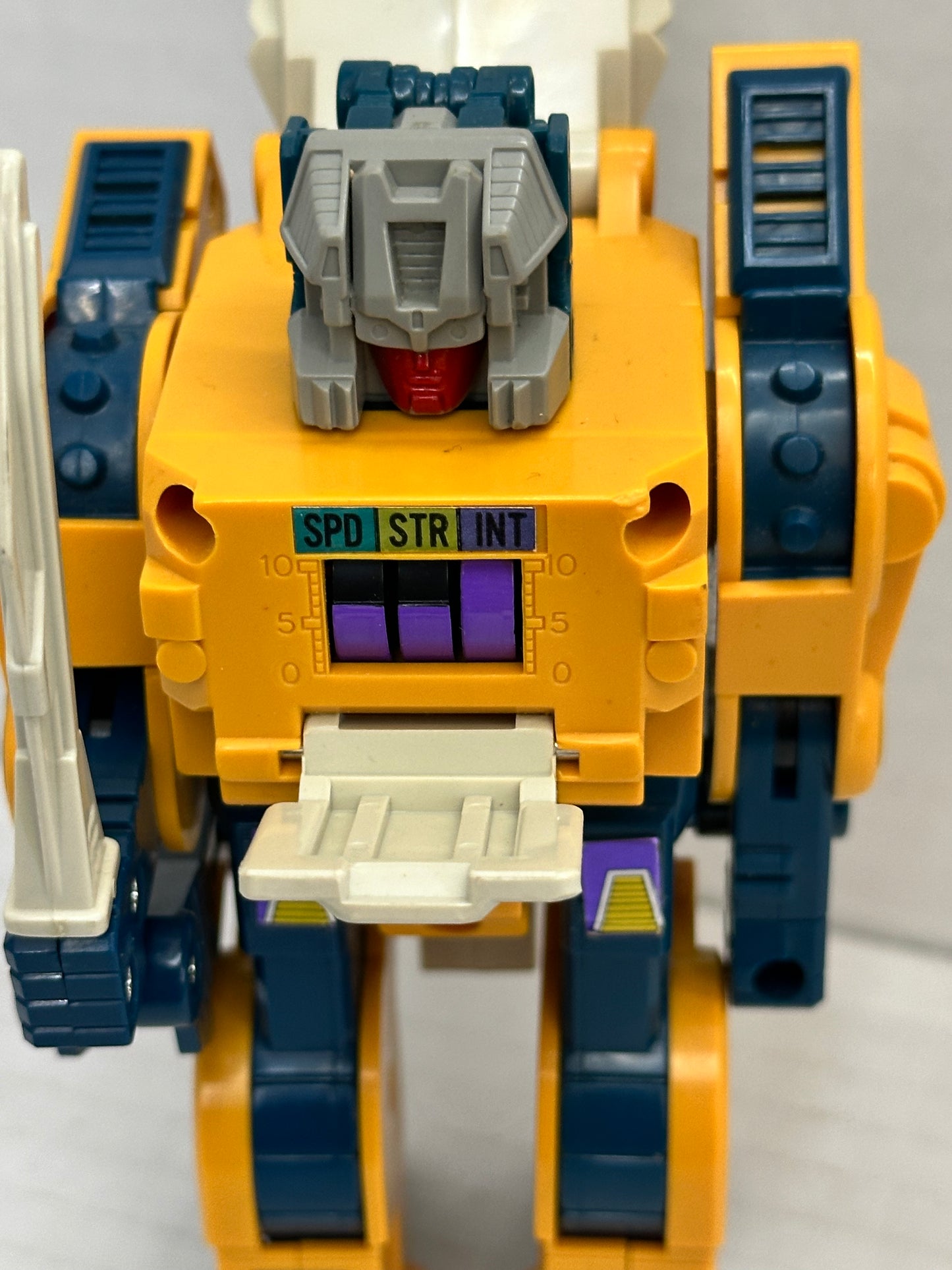 TRANSFORMERS G1 Action Figure Robot - 1987 Headmasters Weirdwolf