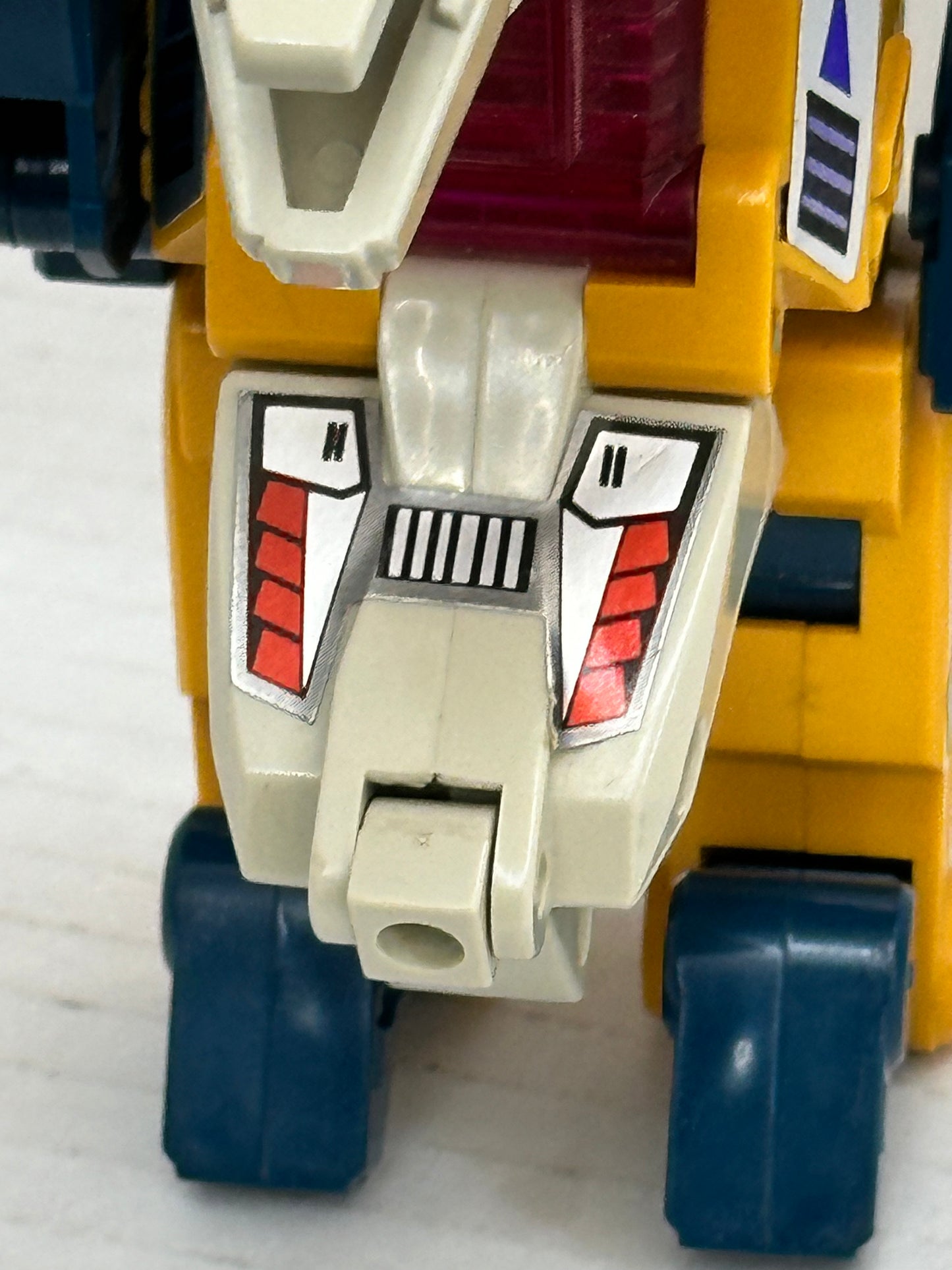 TRANSFORMERS G1 Action Figure Robot - 1987 Headmasters Weirdwolf