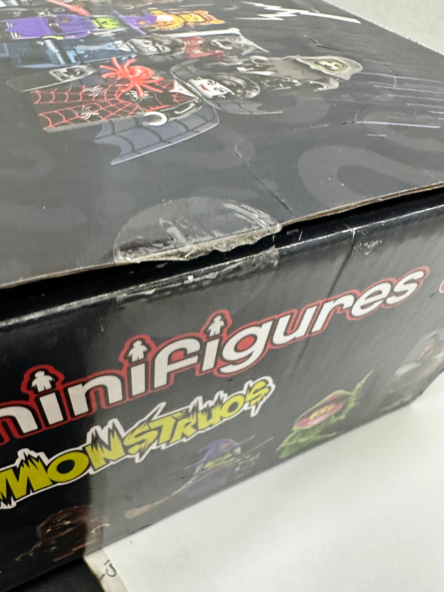 New LEGO Monsters Minifigures Series 14 Box | NIB 60 bags