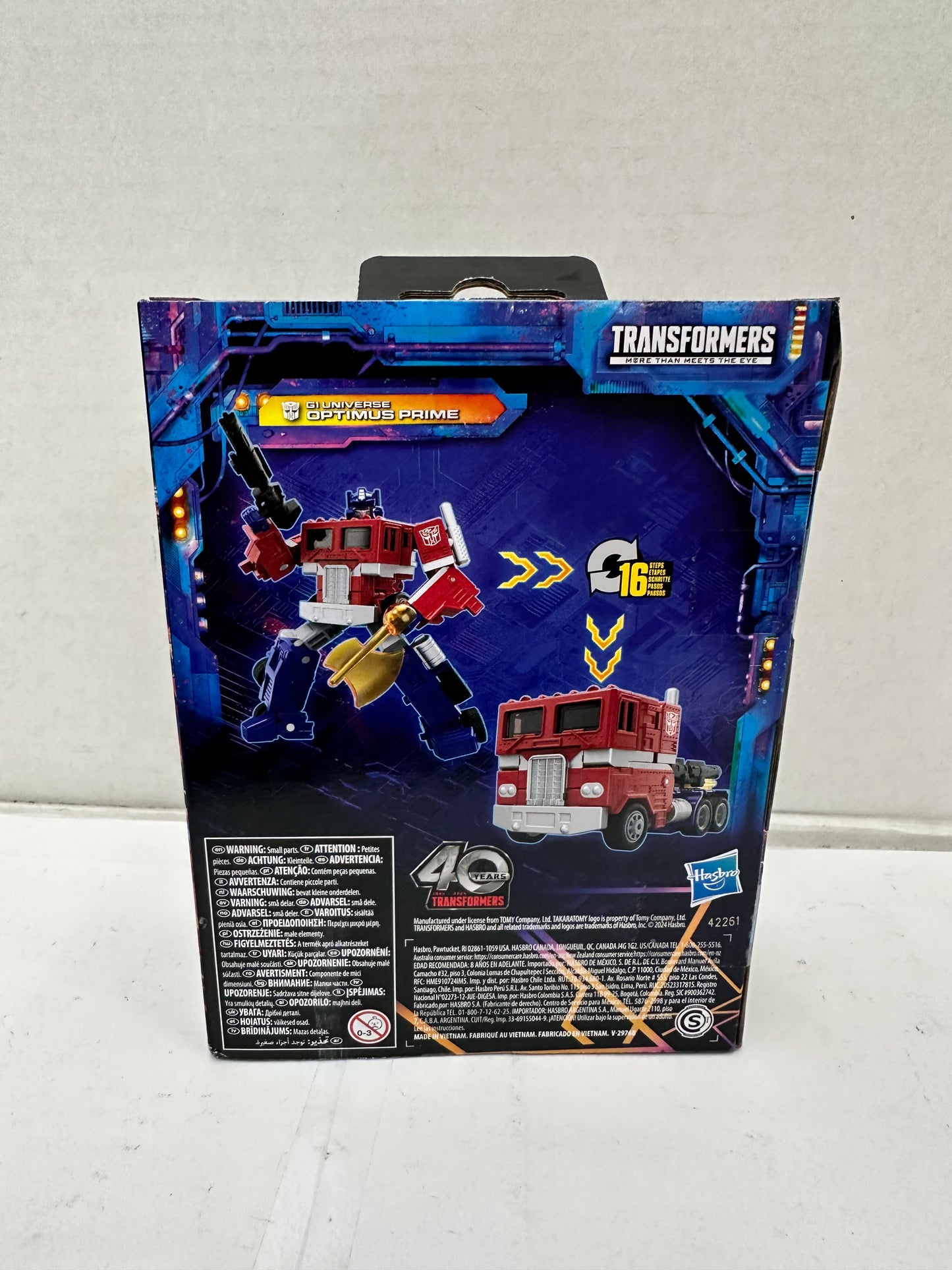 Transformers Legacy United G1 Universe Optimus Prime Action Figure