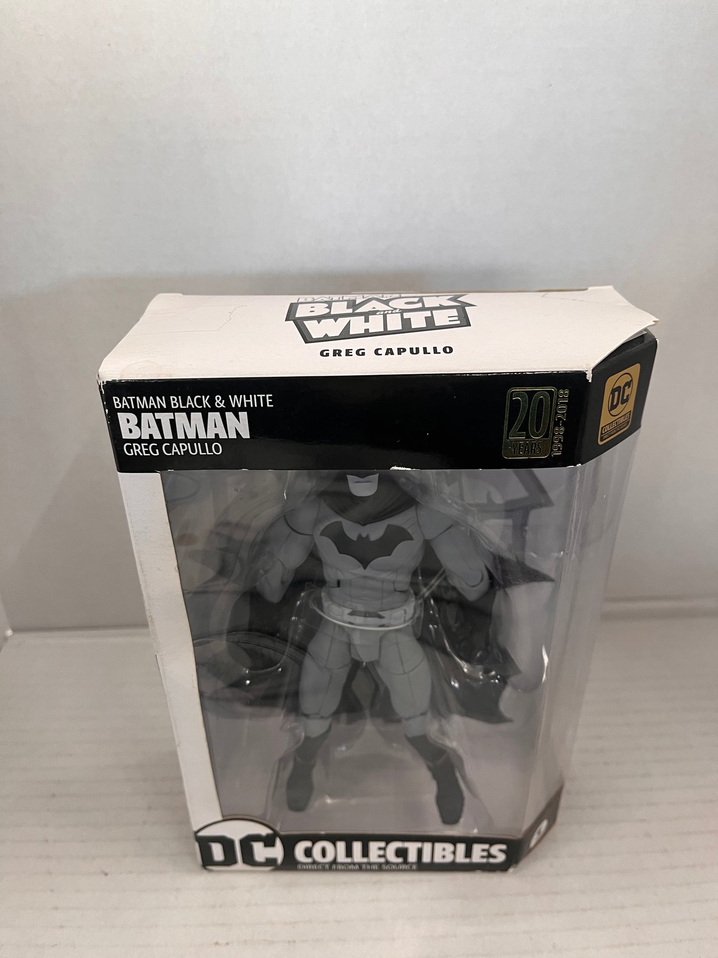 DC Collectibles Batman Black & White Action Figure: Batman by Greg Capullo