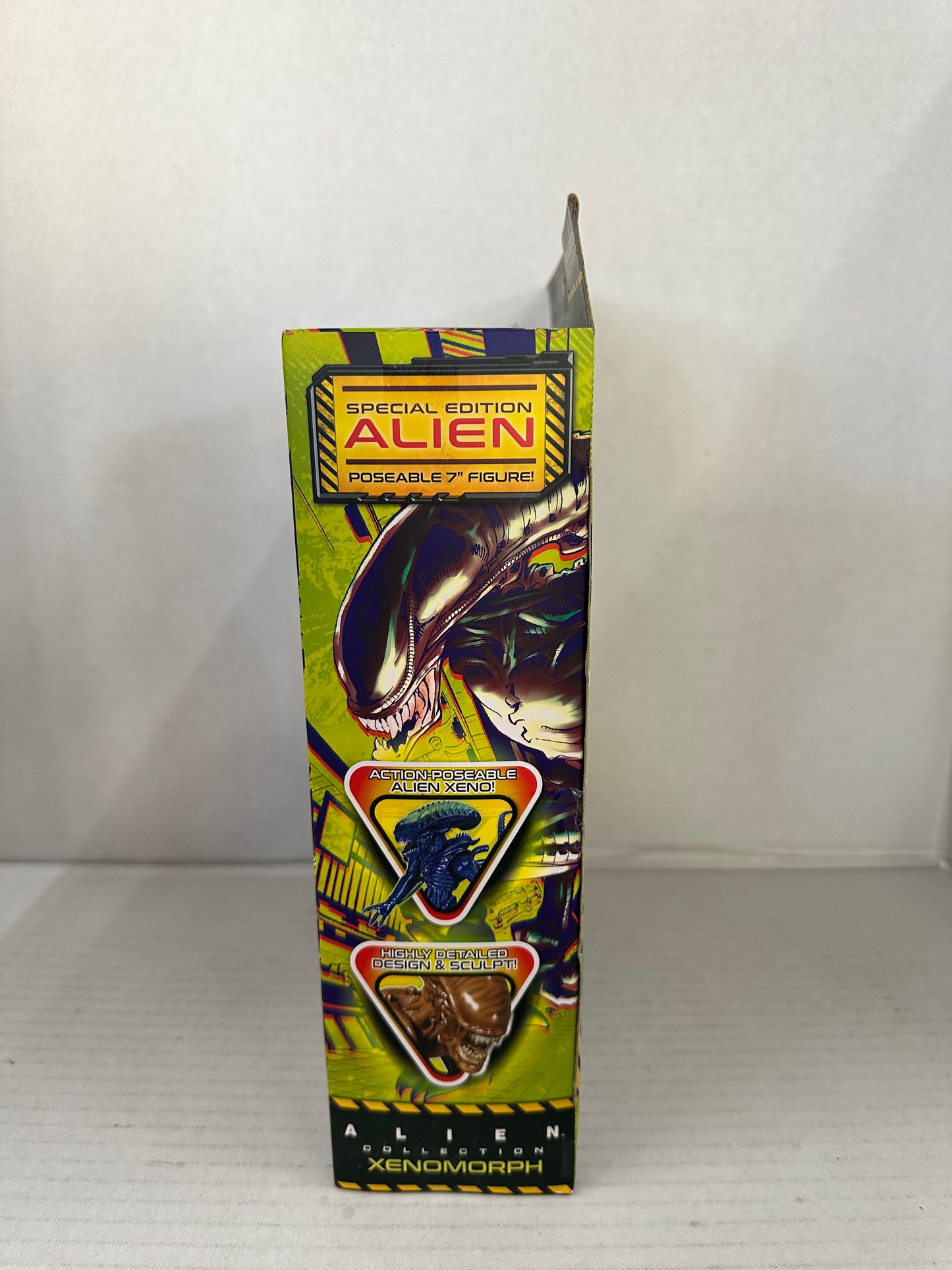 Xenomorph Alien Collection Lanard Warrior Xeno & Canister Blue Open Box