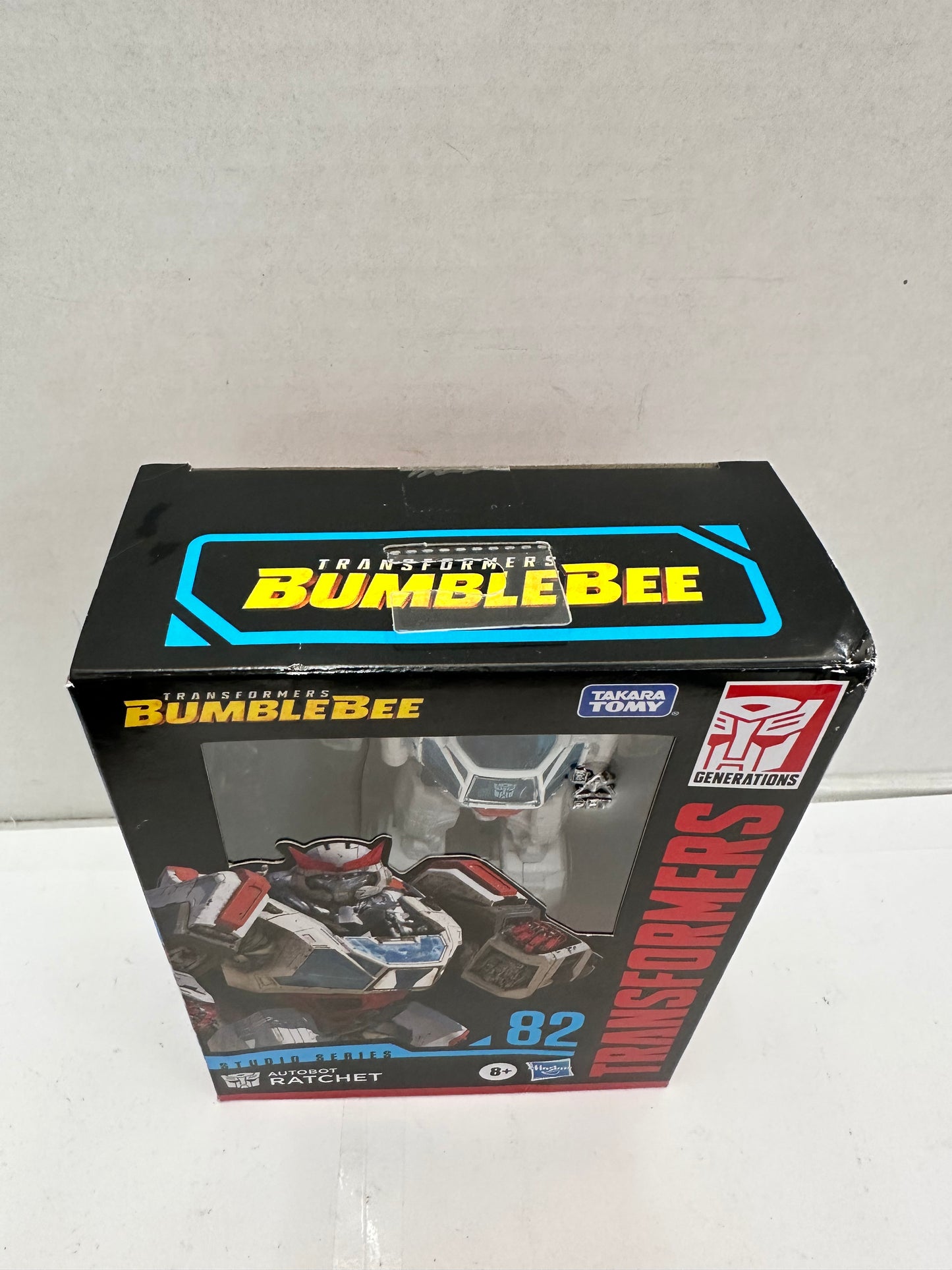 Transformers Studio 82 Transformers Bumblebee Autobot Ratchet Action Figure