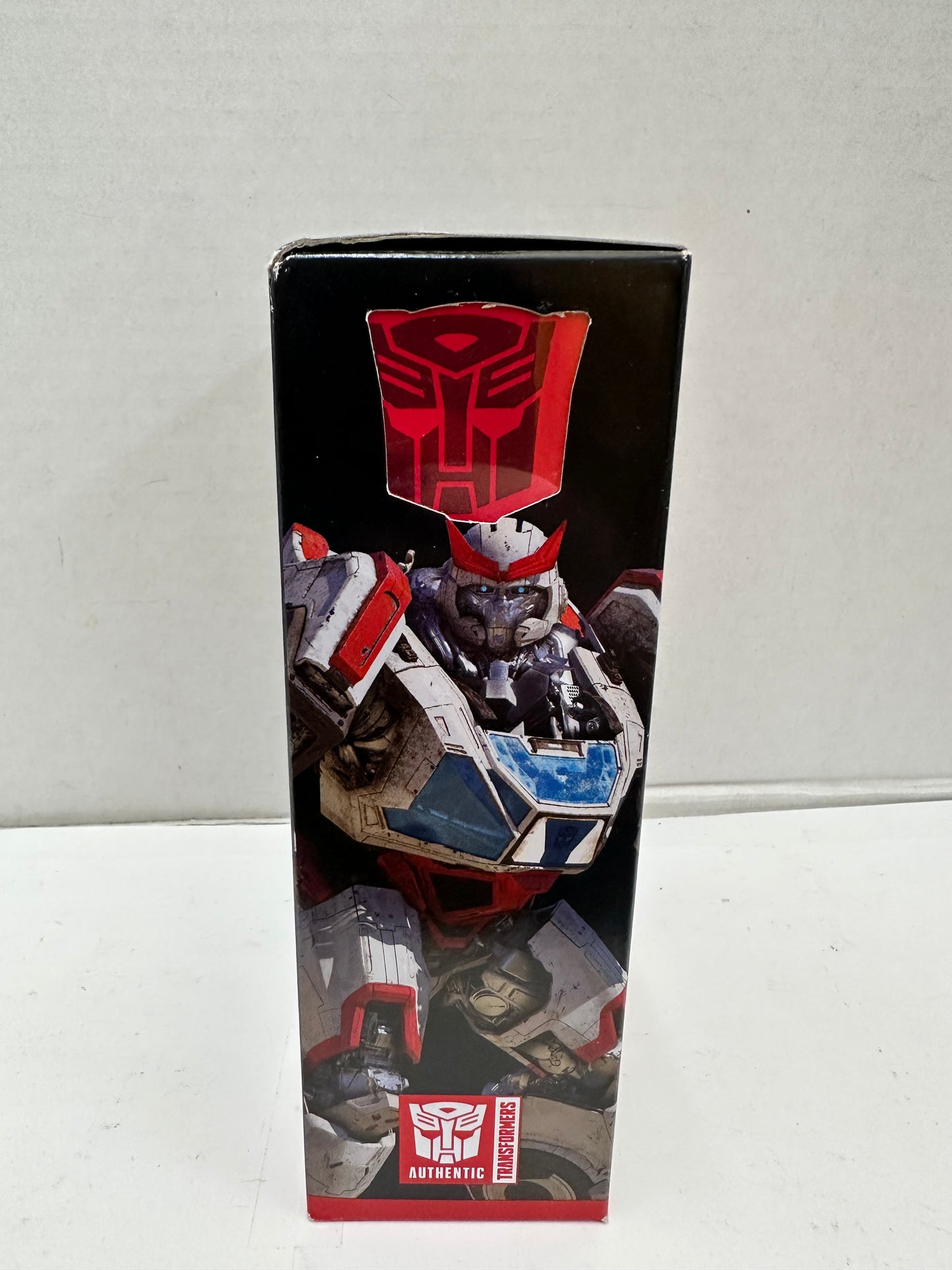 Transformers Studio 82 Transformers Bumblebee Autobot Ratchet Action Figure