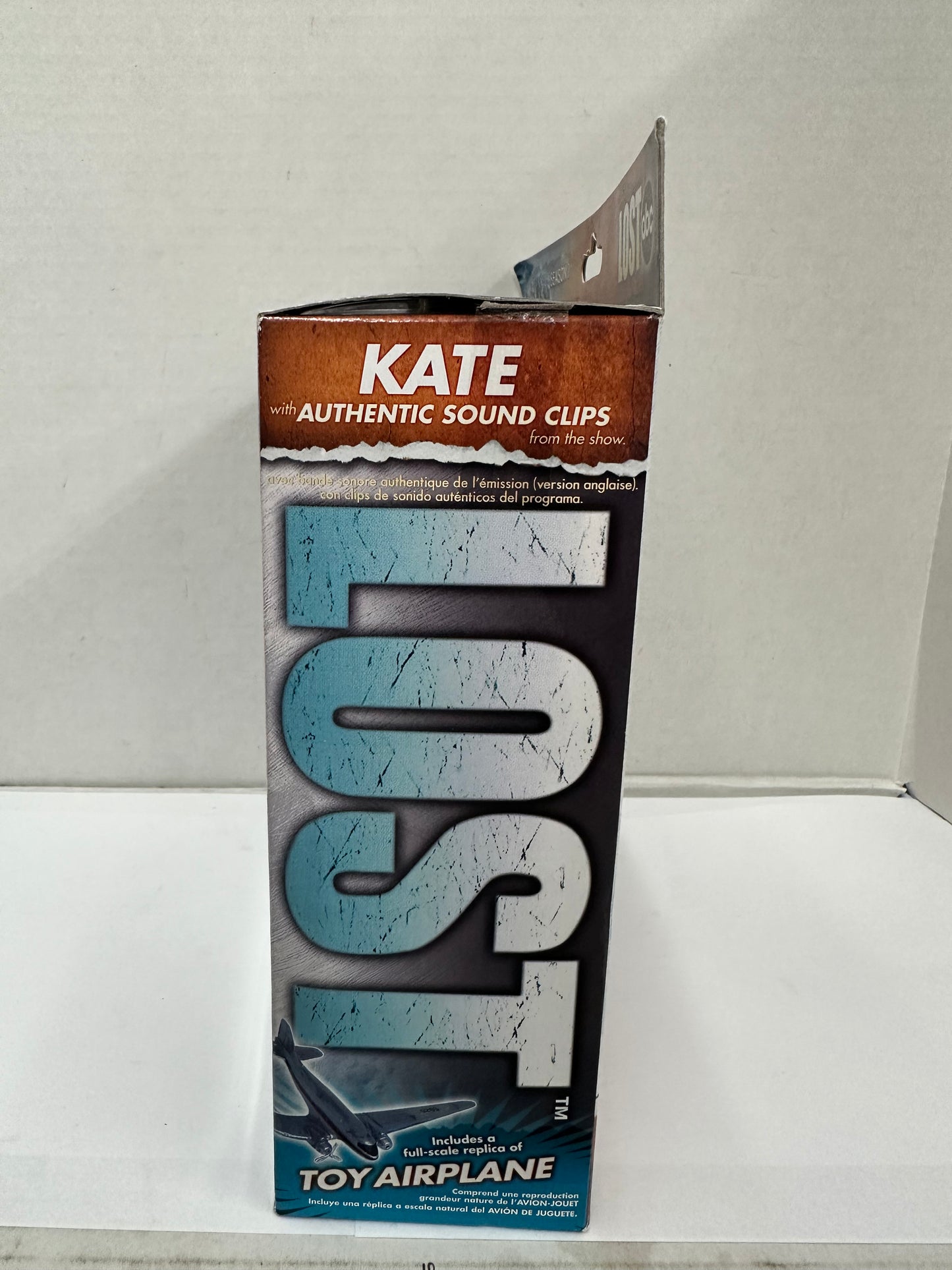 2006 McFarlane Toys Lost Season 1 Kate Action Figure with Authentic Sound Clip