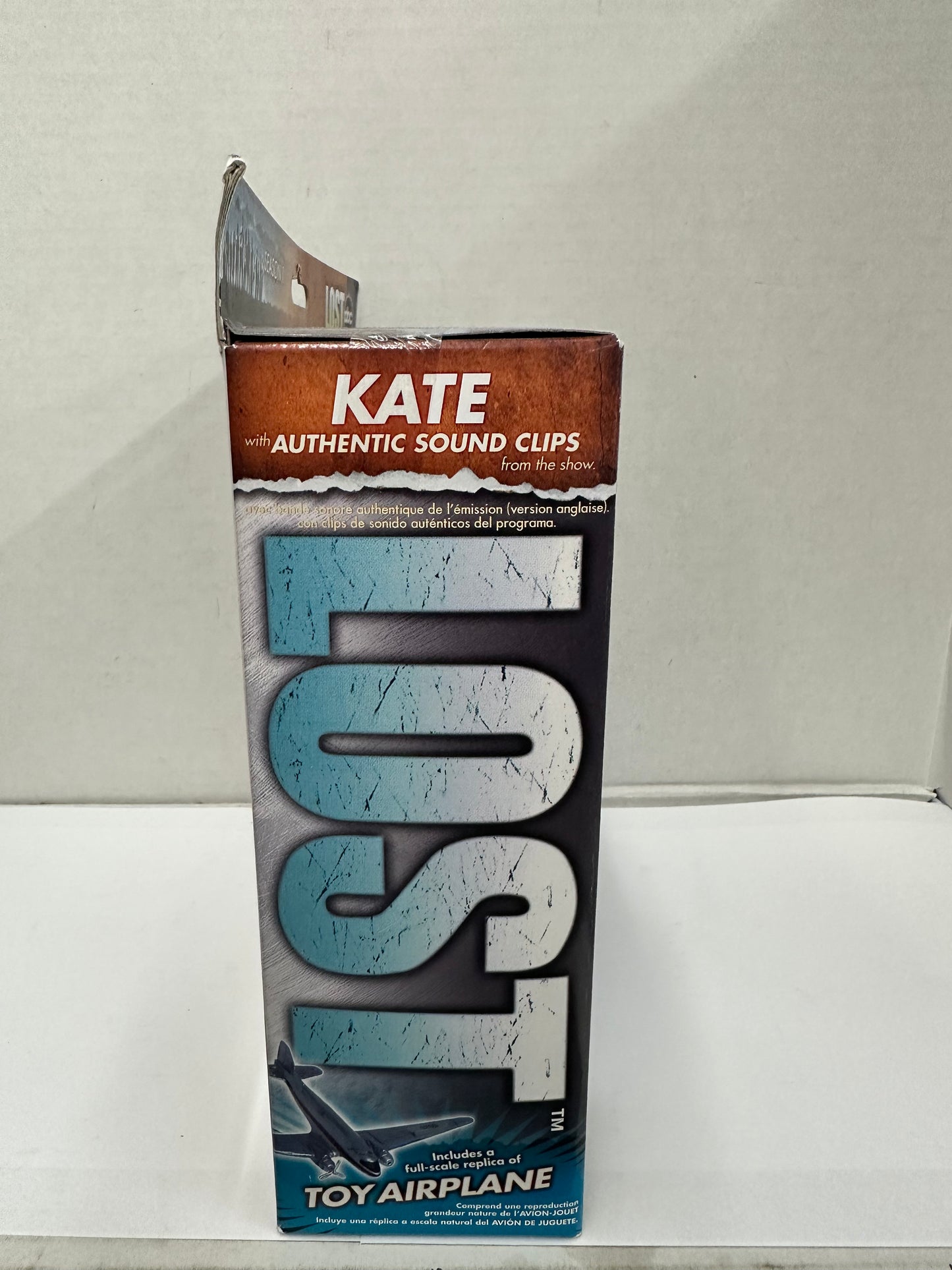 2006 McFarlane Toys Lost Season 1 Kate Action Figure with Authentic Sound Clip