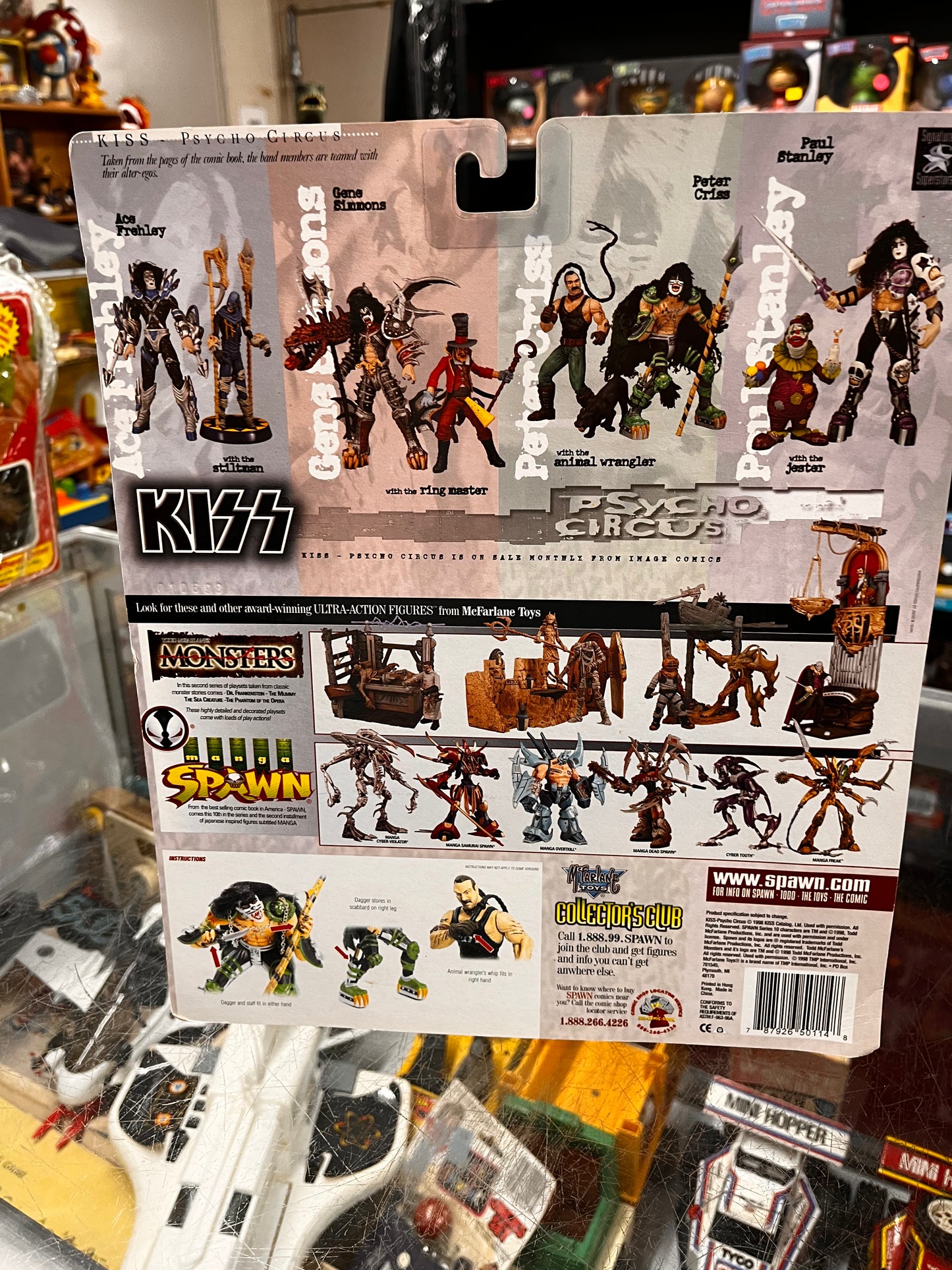 KISS Psycho Circus PETER CRISS w/the Animal Wrangler McFarlane 1998