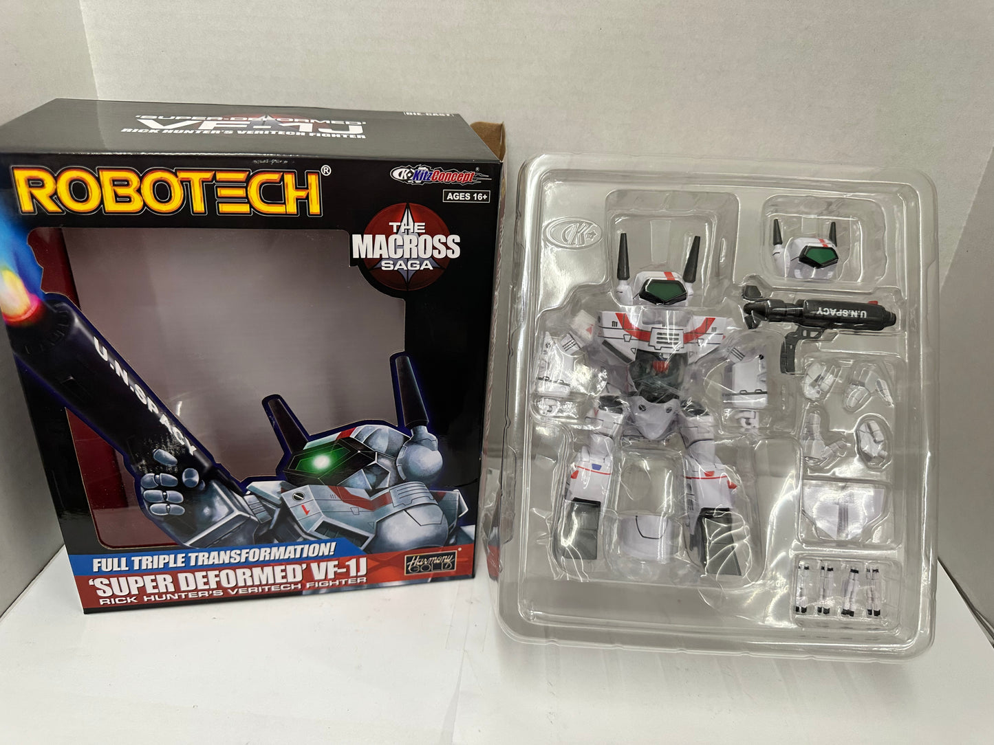 KitzConcept Robotech Super Deformed VF-1J Open Box