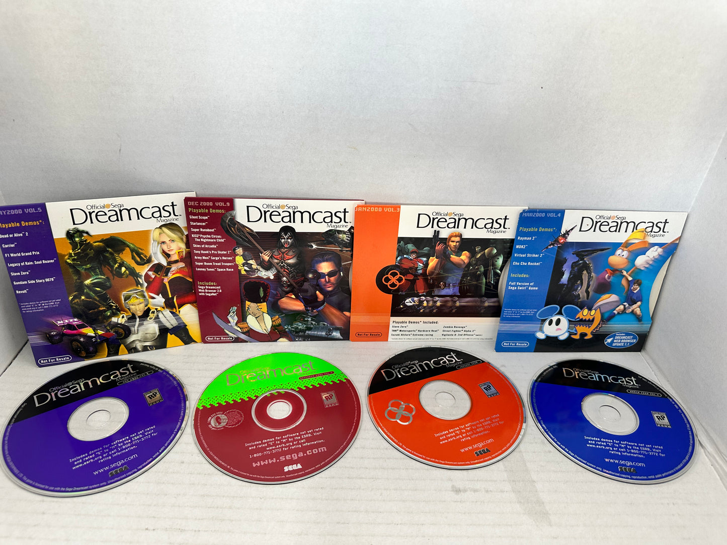 Official Sega Dreamcast Magazine Demo Discs Lot Of 4 Cardboard Sleeve W/ Discs